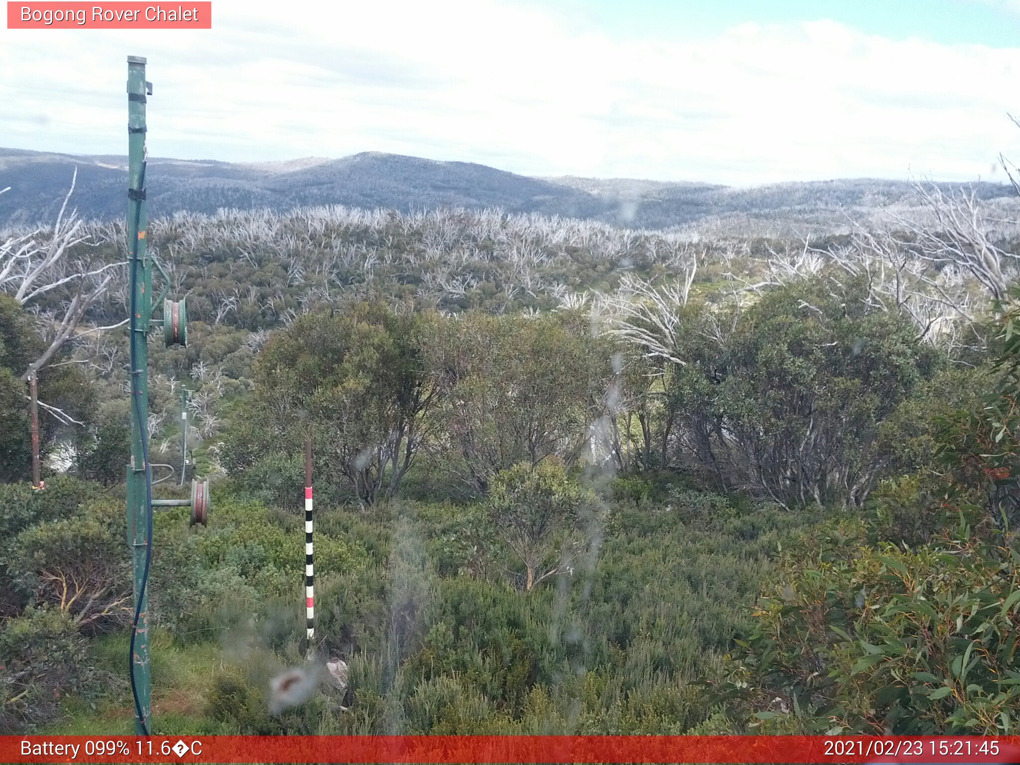 Bogong Web Cam 3:21pm Tuesday 23rd of February 2021