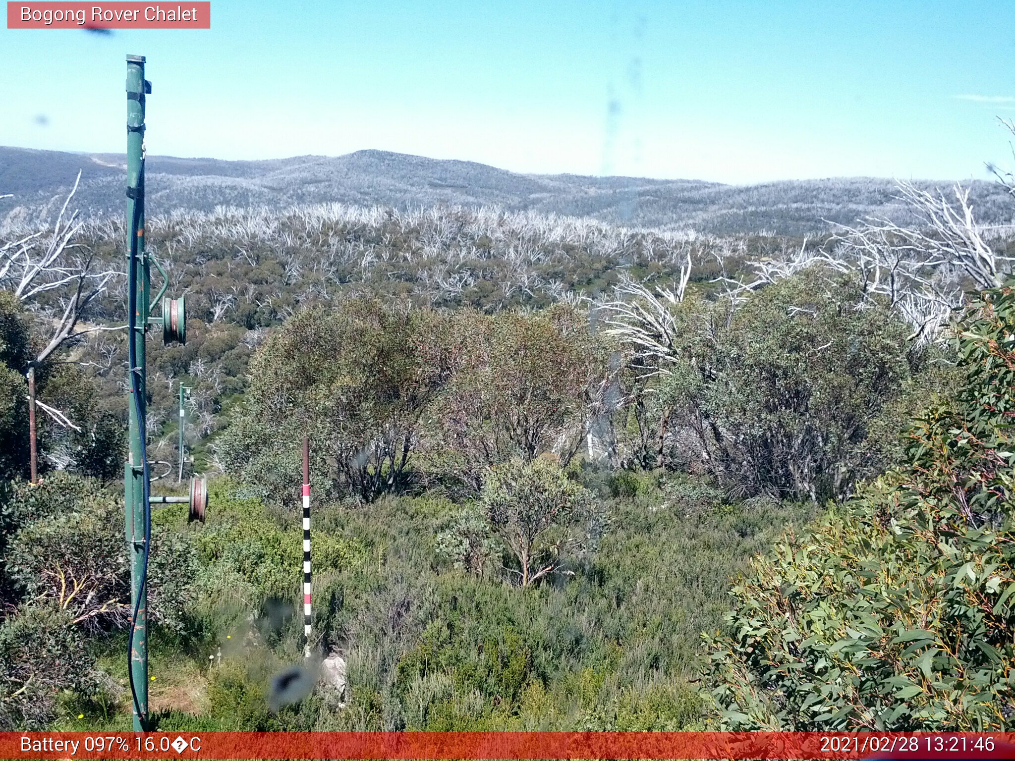 Bogong Web Cam 1:21pm Sunday 28th of February 2021