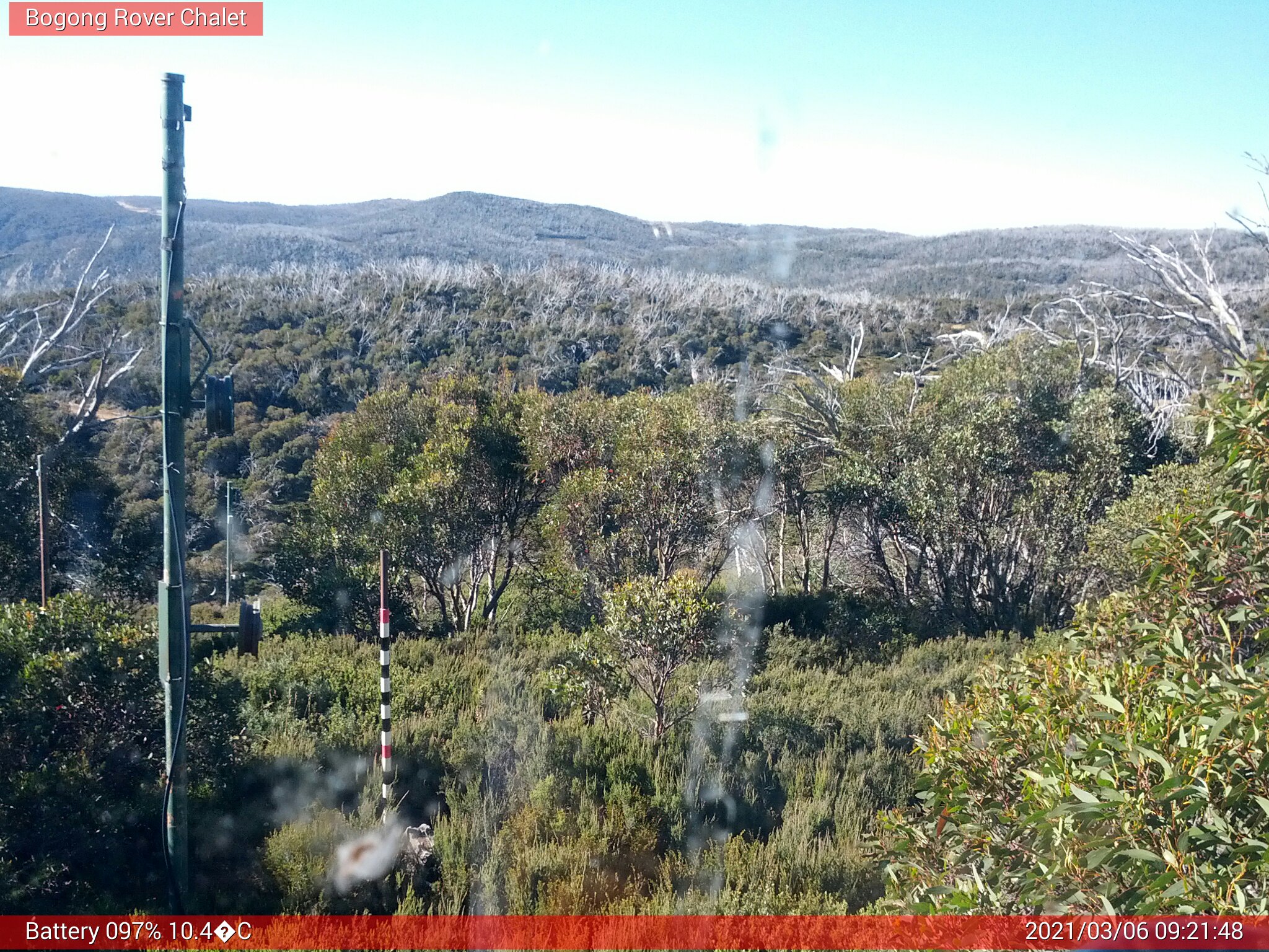 Bogong Web Cam 9:21am Saturday 6th of March 2021