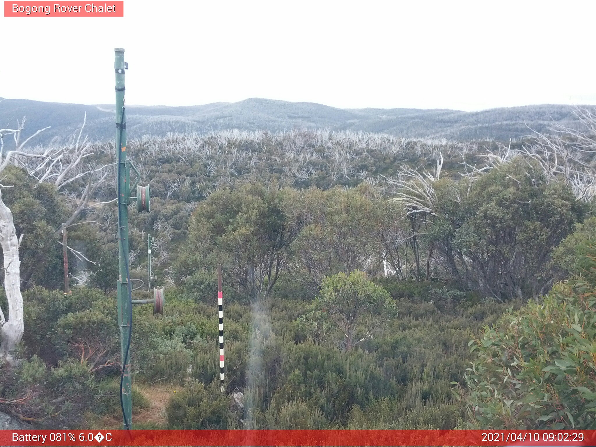 Bogong Web Cam 9:02am Saturday 10th of April 2021