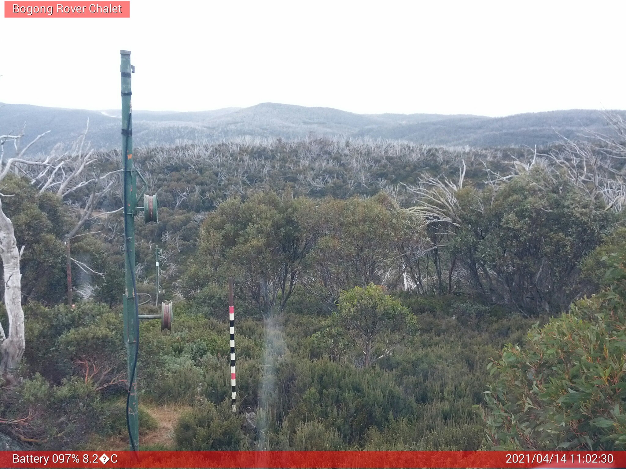 Bogong Web Cam 11:02am Wednesday 14th of April 2021