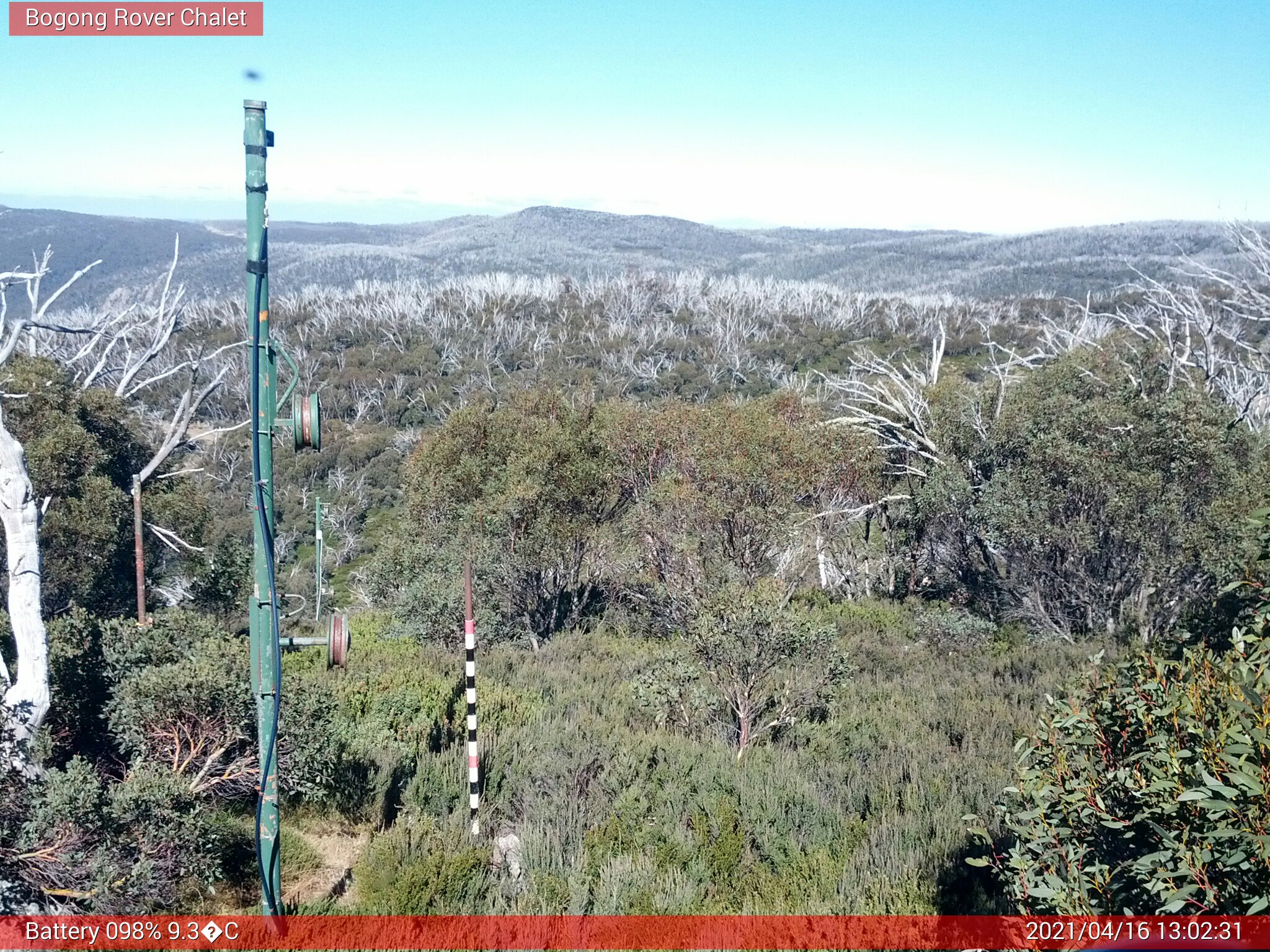 Bogong Web Cam 1:02pm Friday 16th of April 2021