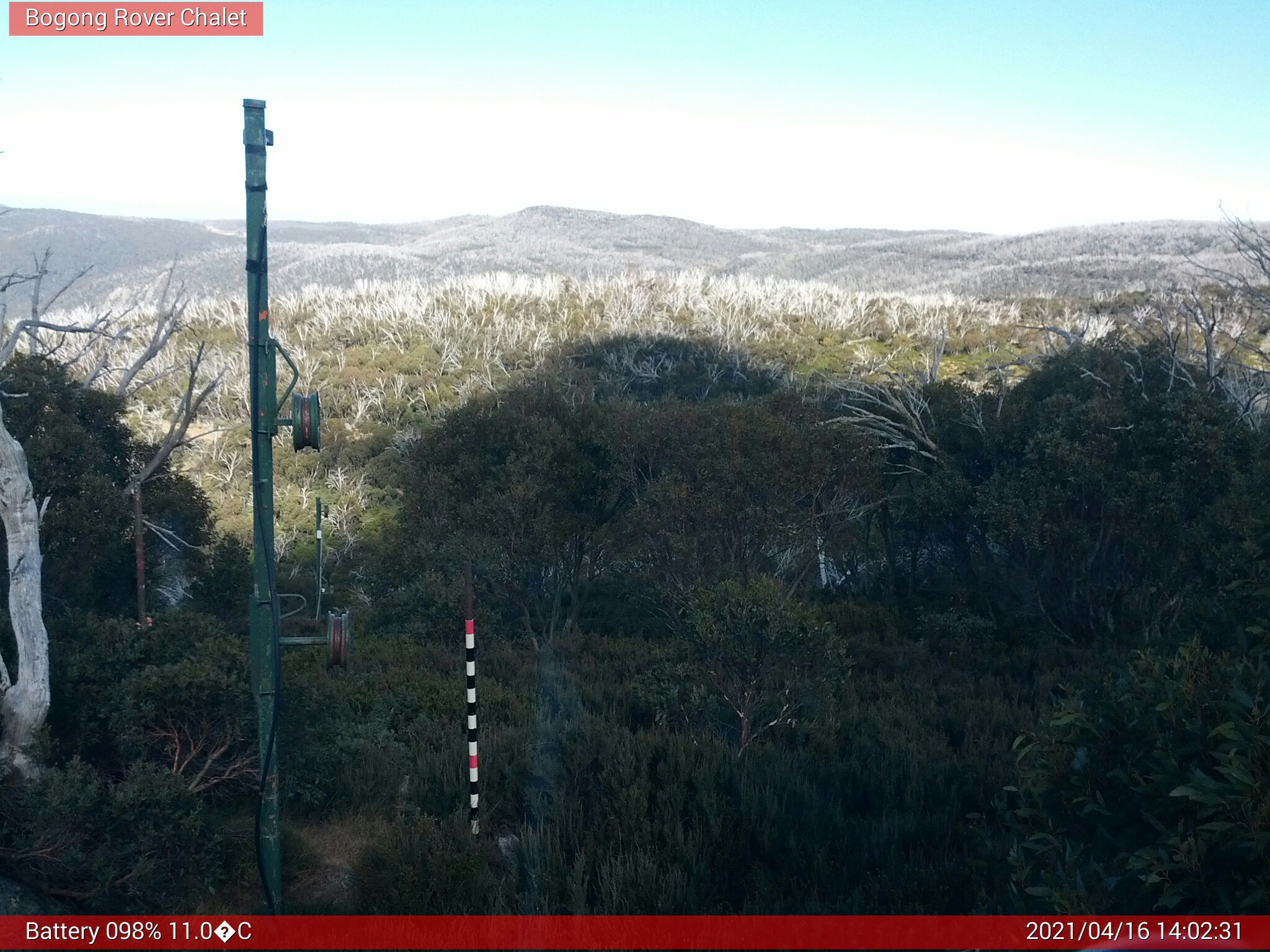 Bogong Web Cam 2:02pm Friday 16th of April 2021