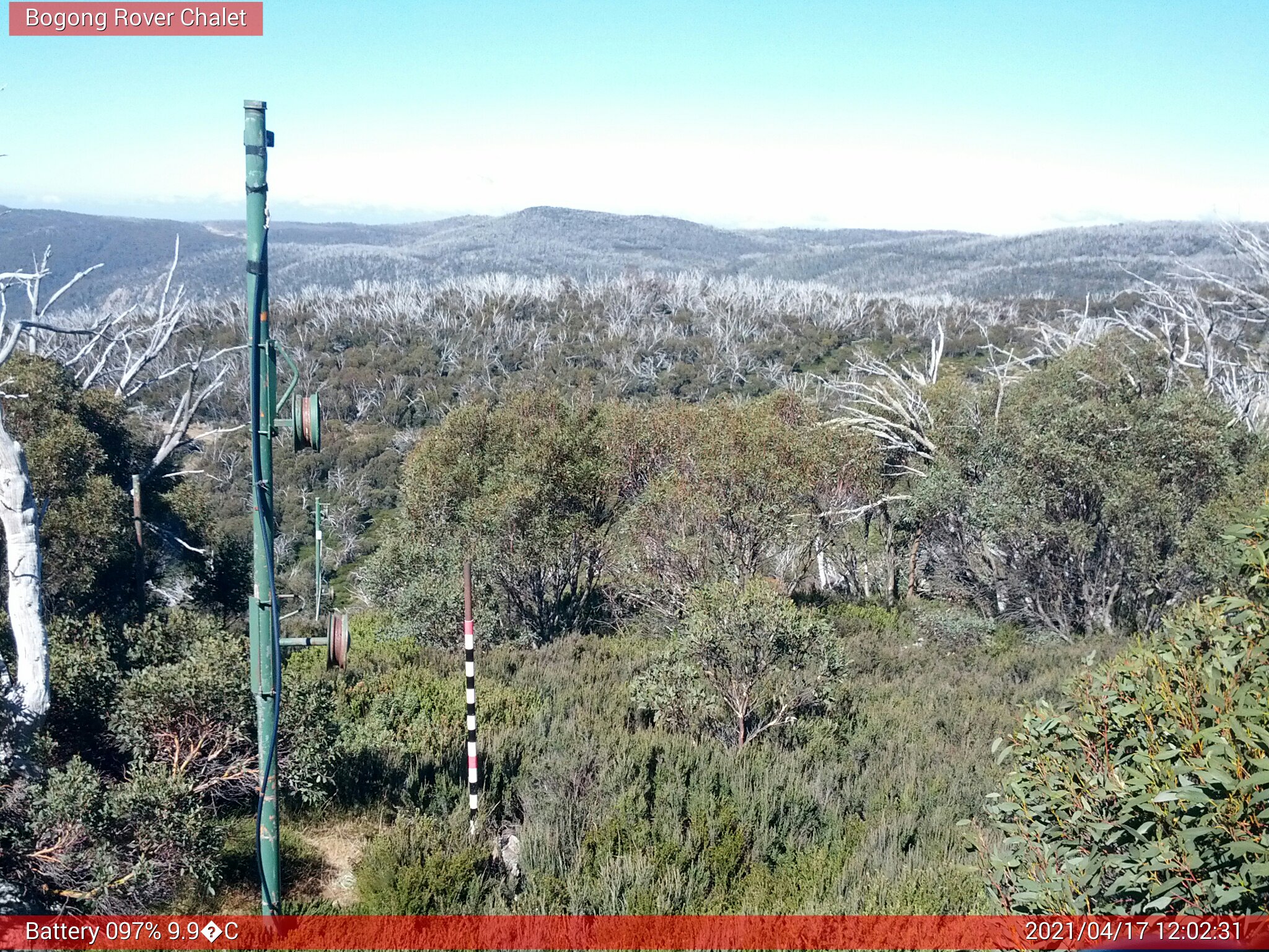 Bogong Web Cam 12:02pm Saturday 17th of April 2021