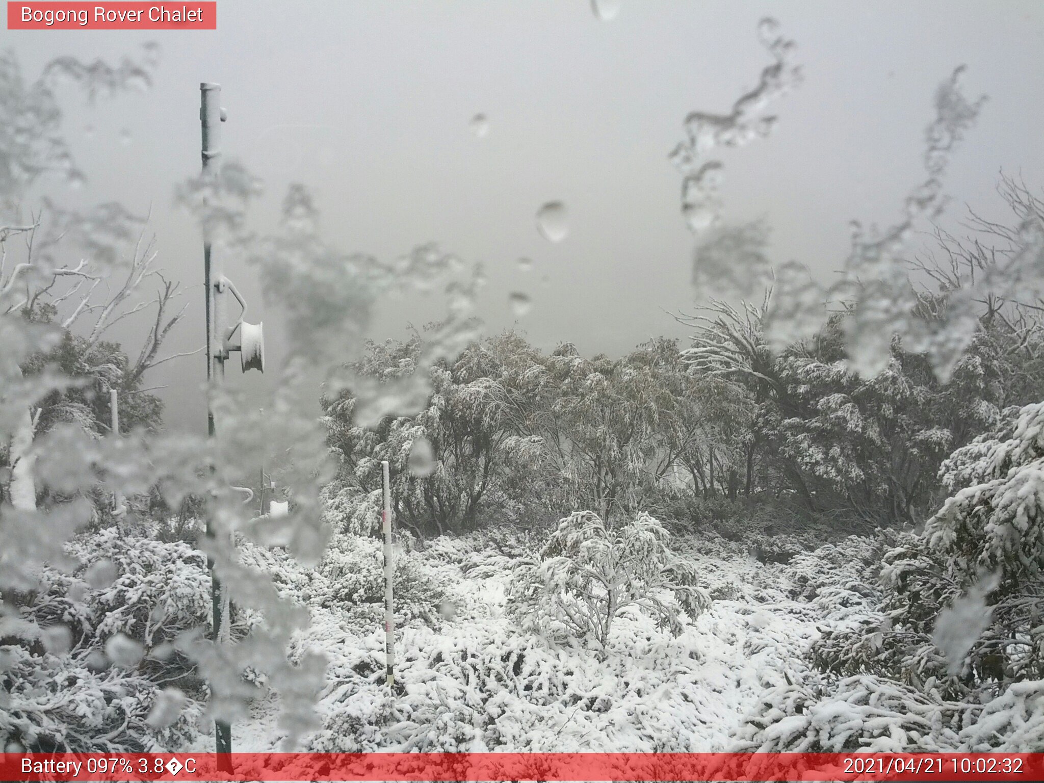 Bogong Web Cam 10:02am Wednesday 21st of April 2021