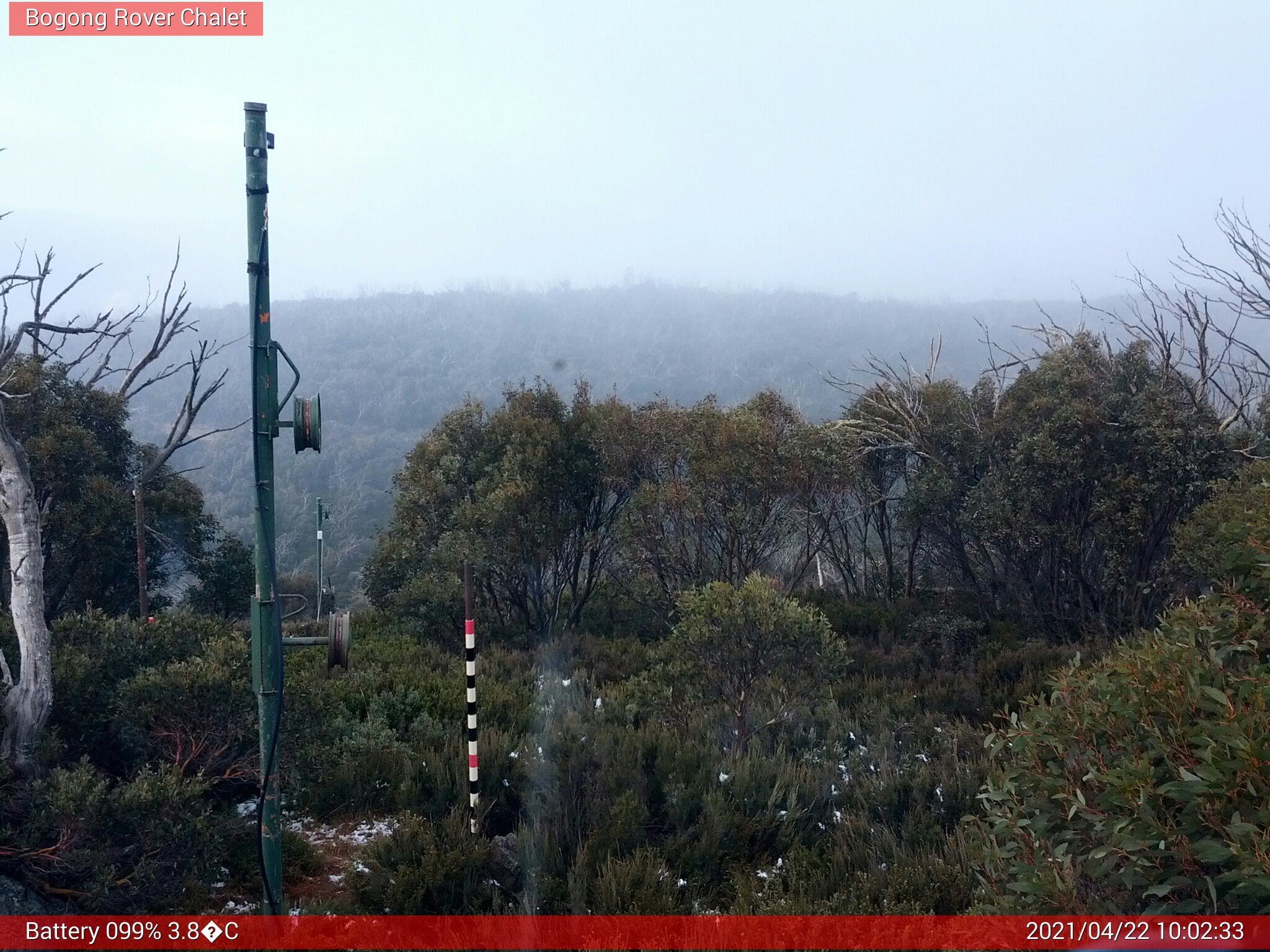 Bogong Web Cam 10:02am Thursday 22nd of April 2021