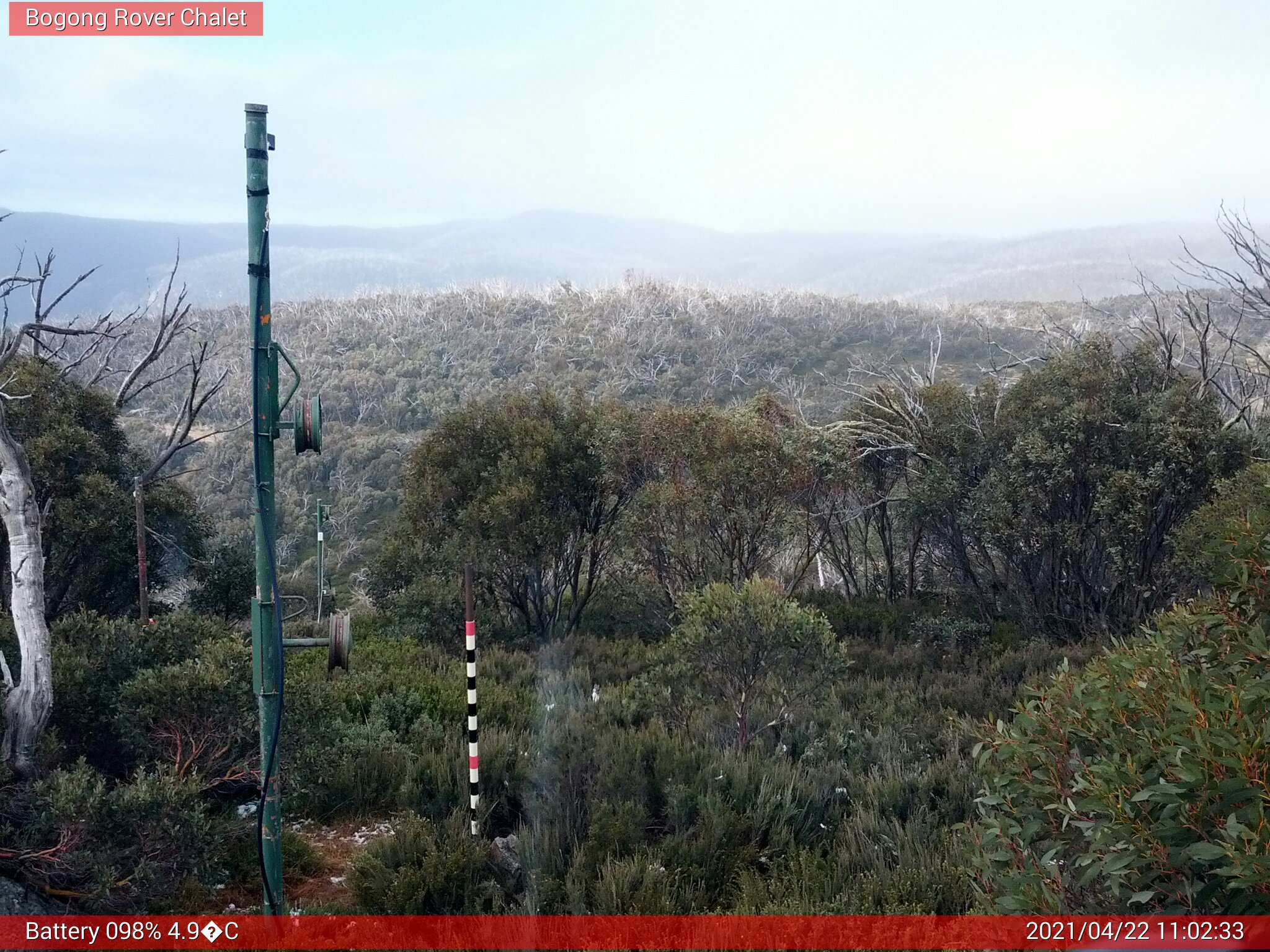 Bogong Web Cam 11:02am Thursday 22nd of April 2021