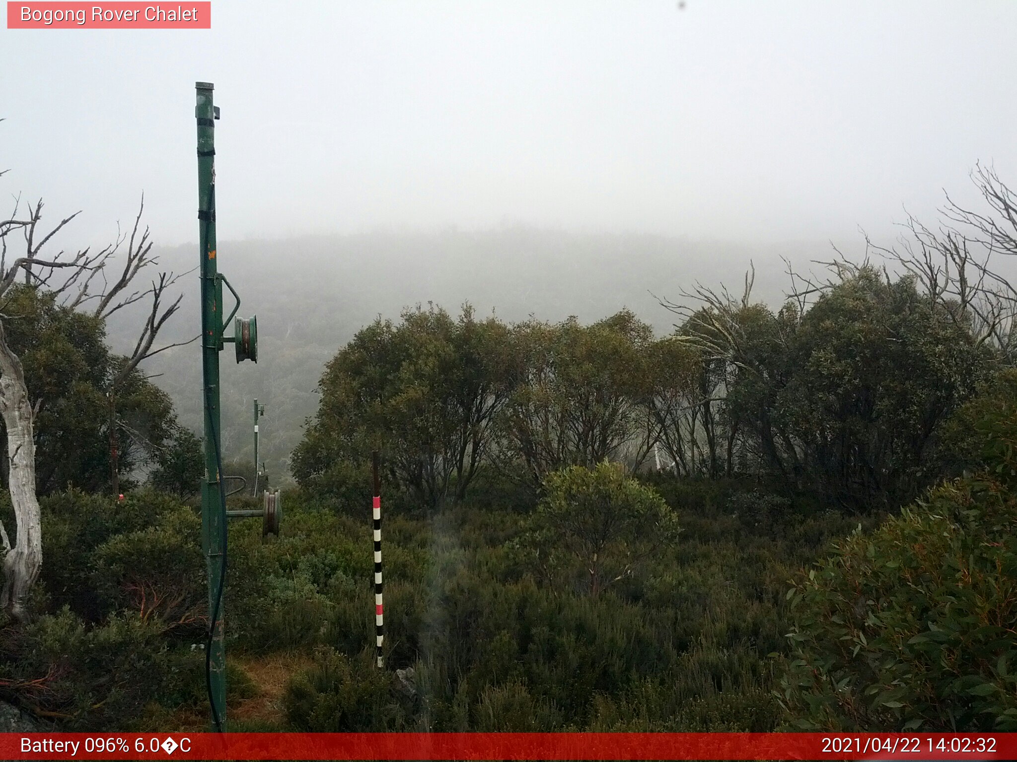 Bogong Web Cam 2:02pm Thursday 22nd of April 2021