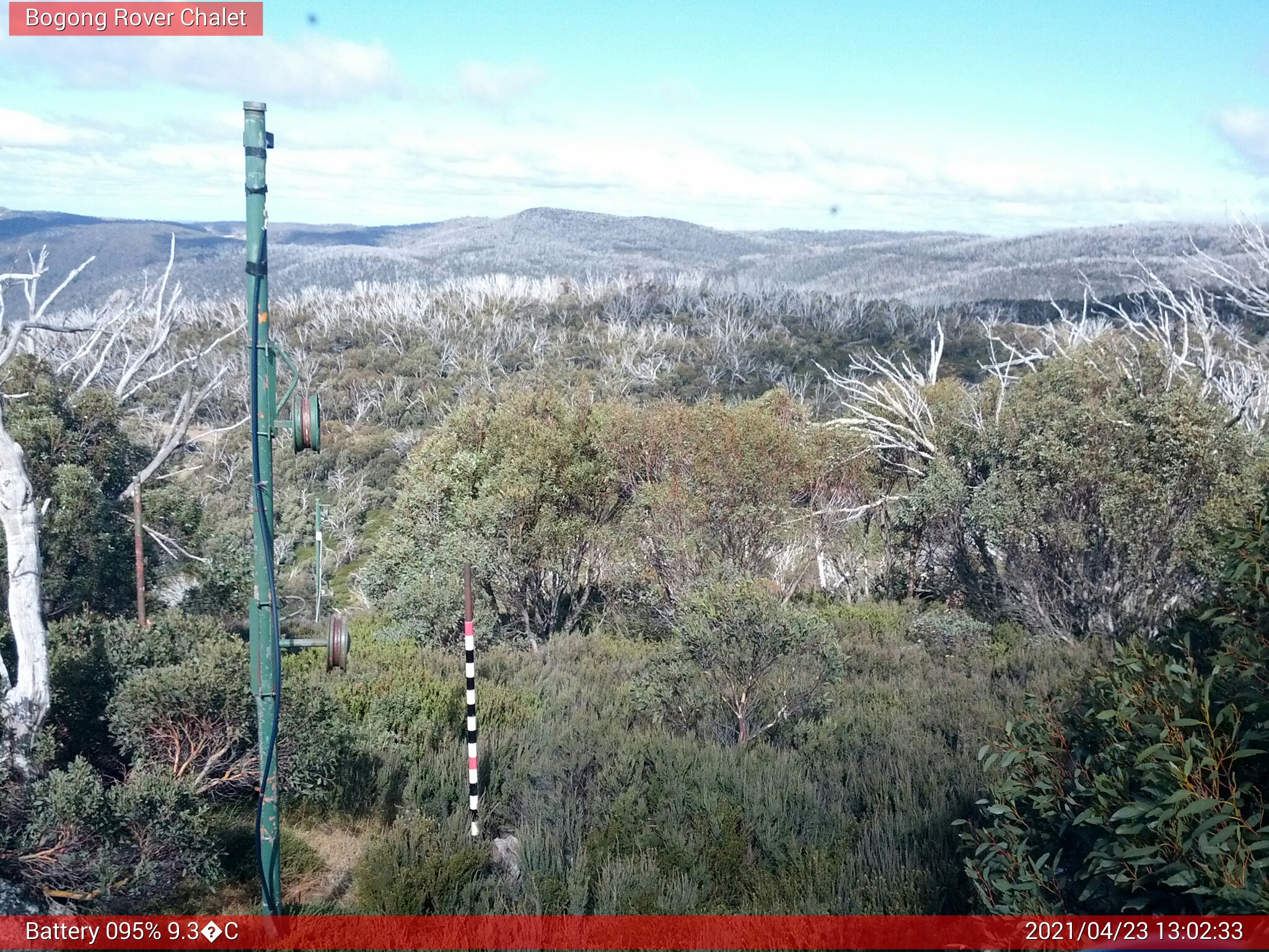 Bogong Web Cam 1:02pm Friday 23rd of April 2021