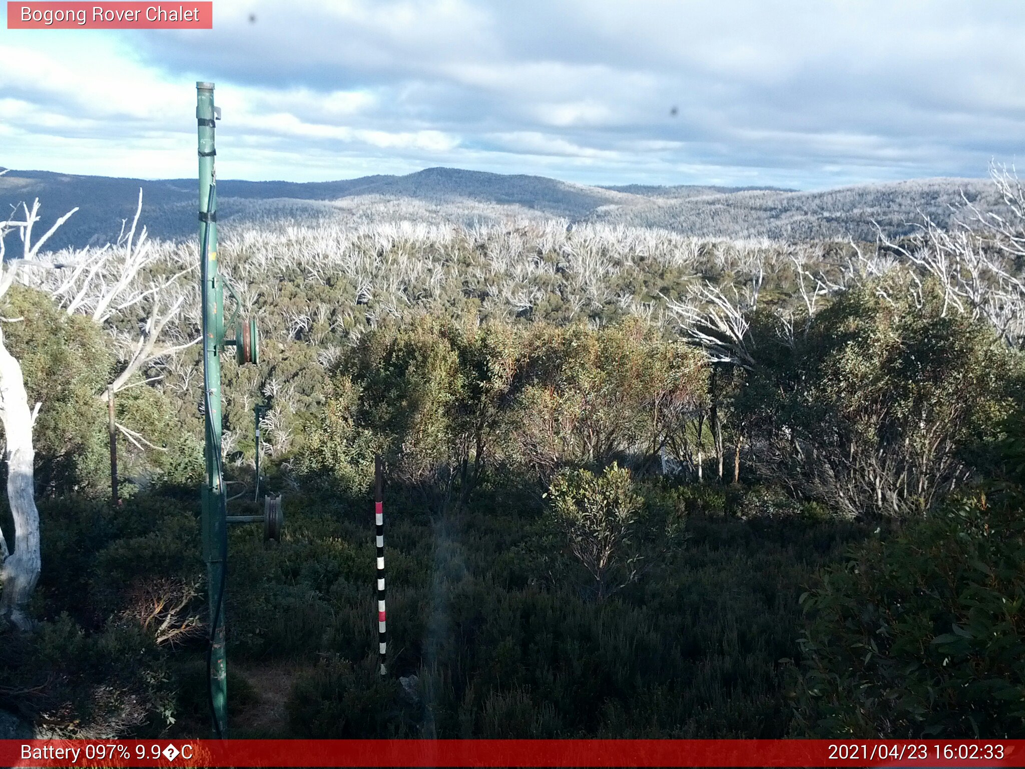 Bogong Web Cam 4:02pm Friday 23rd of April 2021