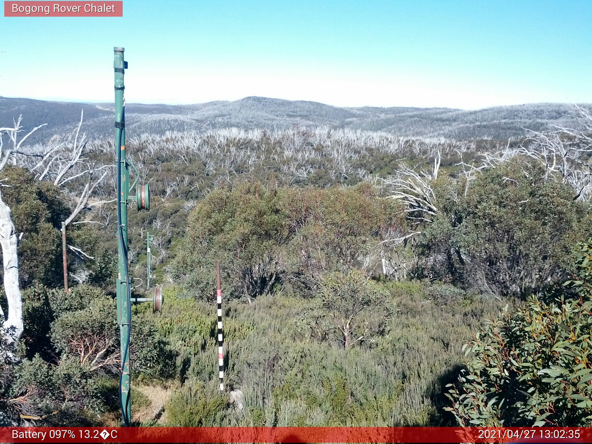 Bogong Web Cam 1:02pm Tuesday 27th of April 2021