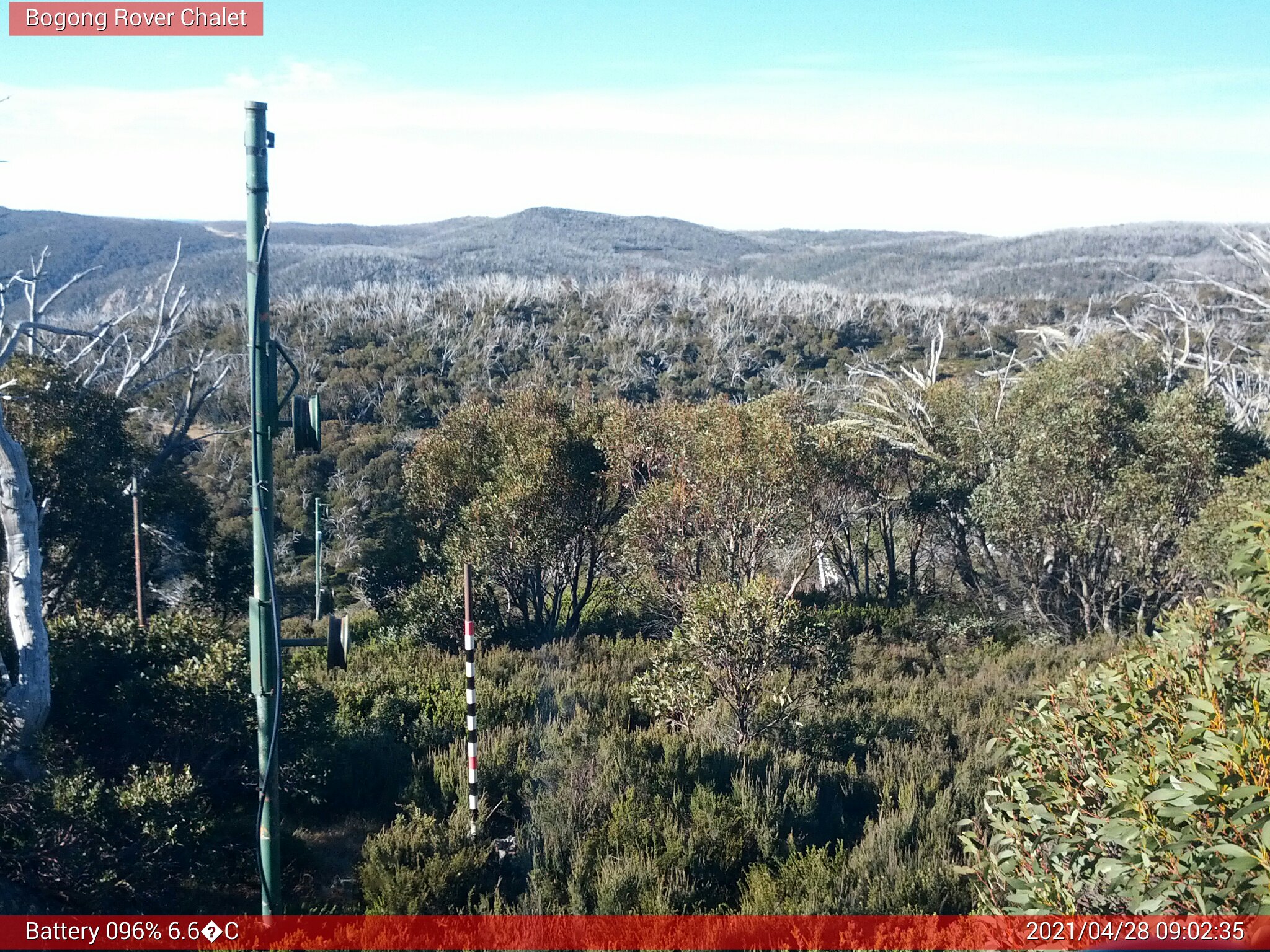 Bogong Web Cam 9:02am Wednesday 28th of April 2021