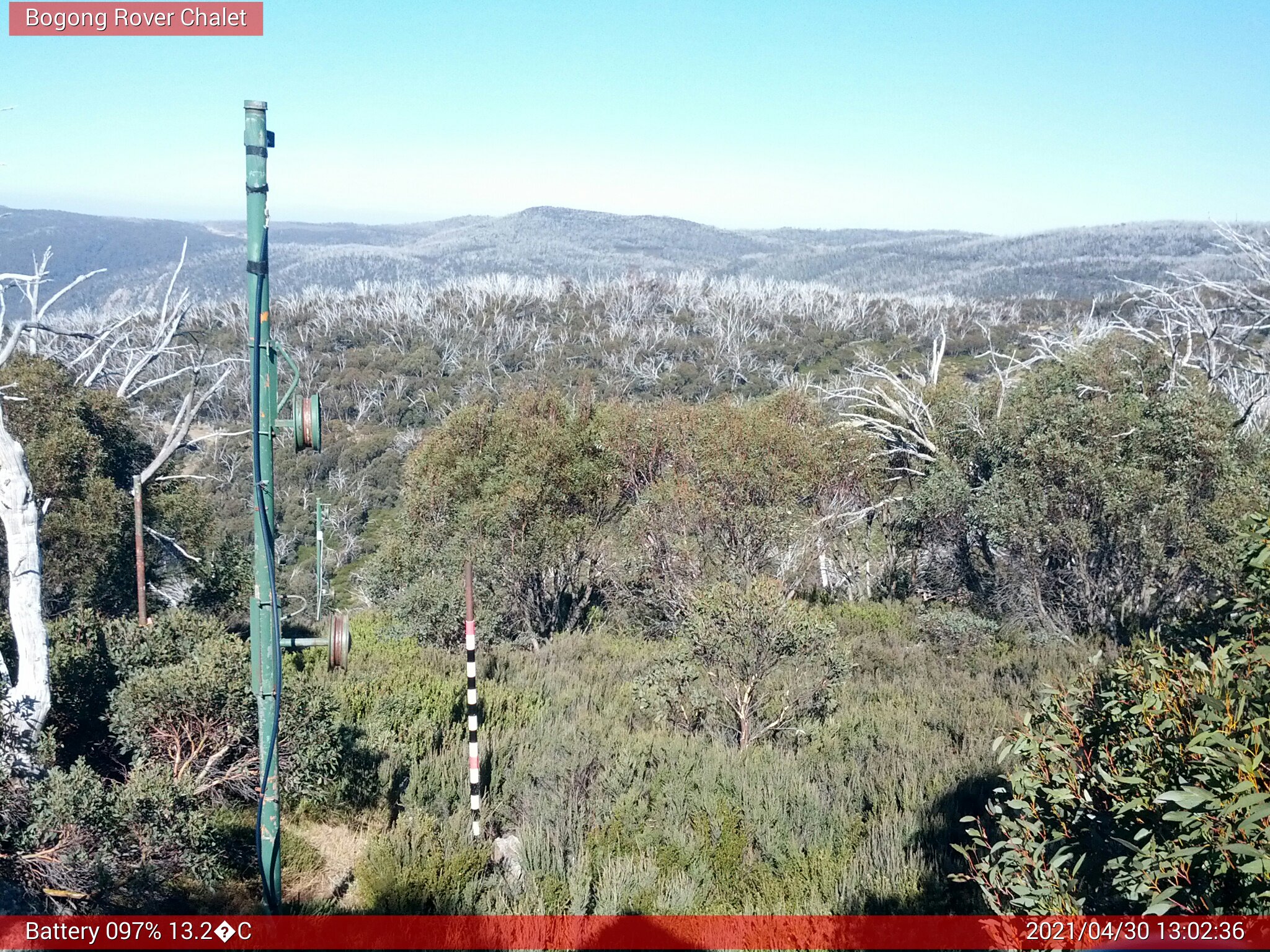 Bogong Web Cam 1:02pm Friday 30th of April 2021