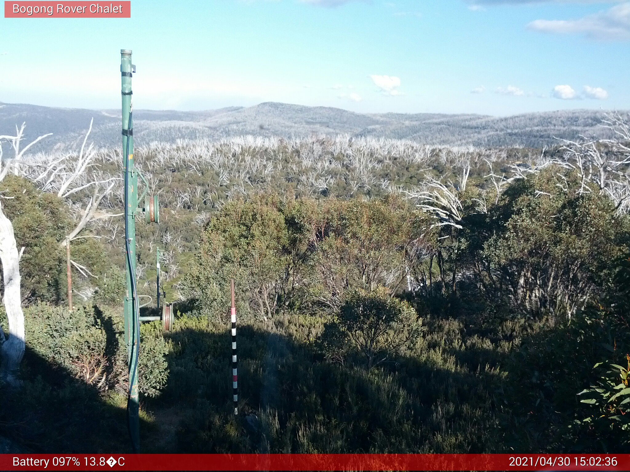 Bogong Web Cam 3:02pm Friday 30th of April 2021