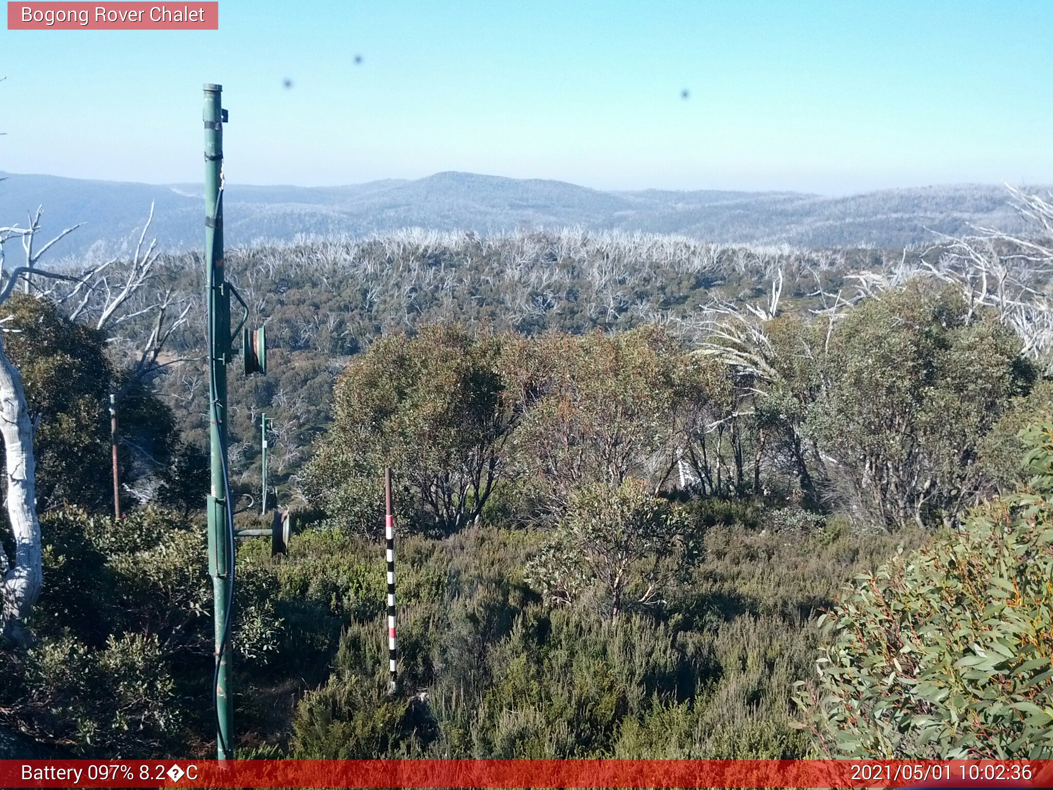 Bogong Web Cam 10:02am Saturday 1st of May 2021