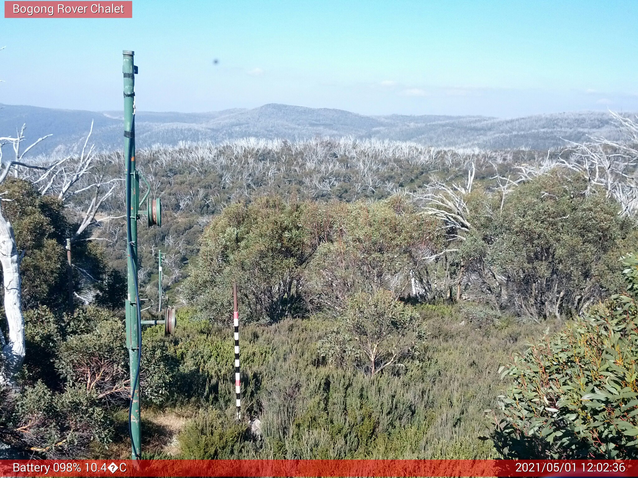 Bogong Web Cam 12:02pm Saturday 1st of May 2021