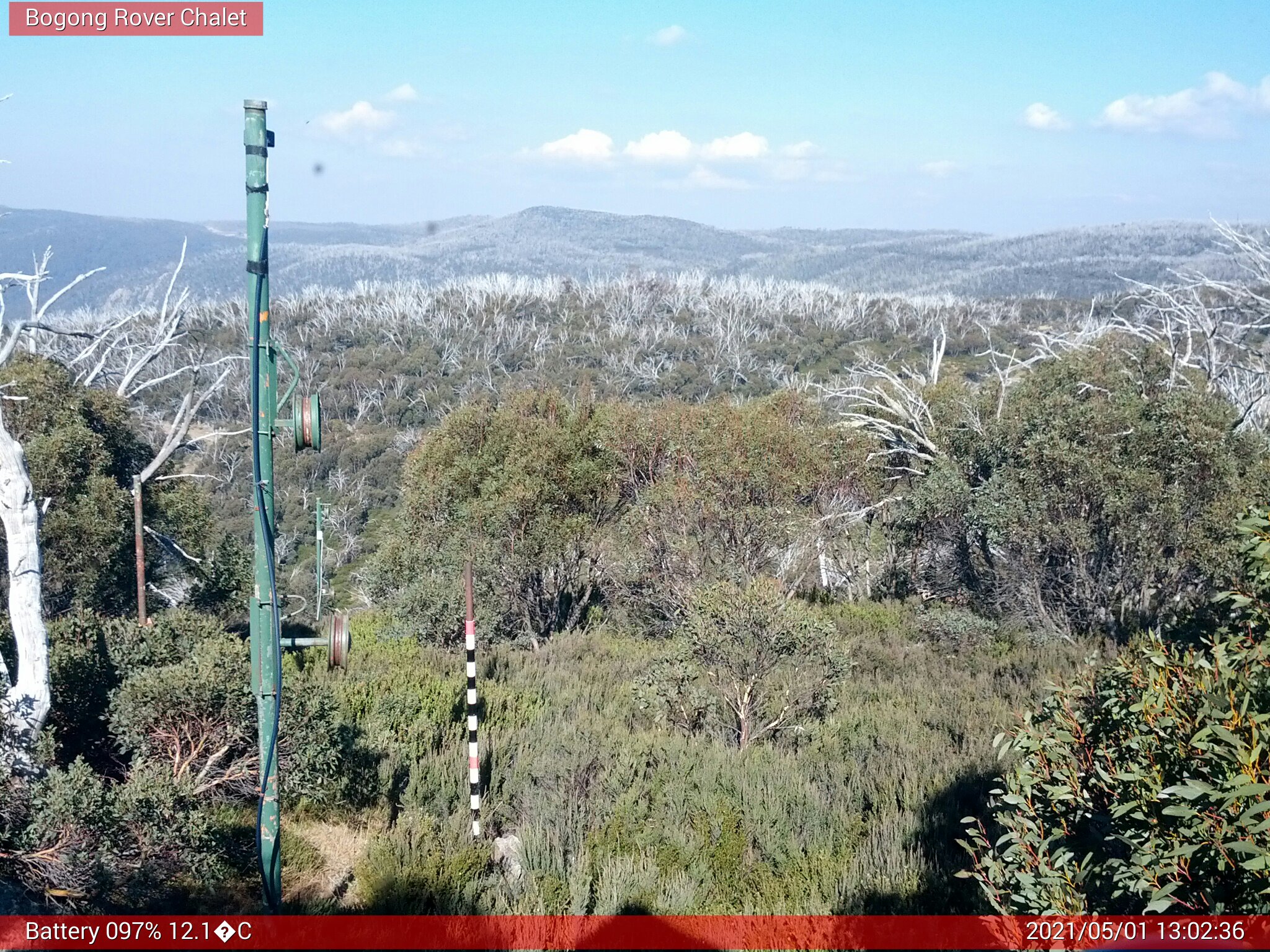 Bogong Web Cam 1:02pm Saturday 1st of May 2021