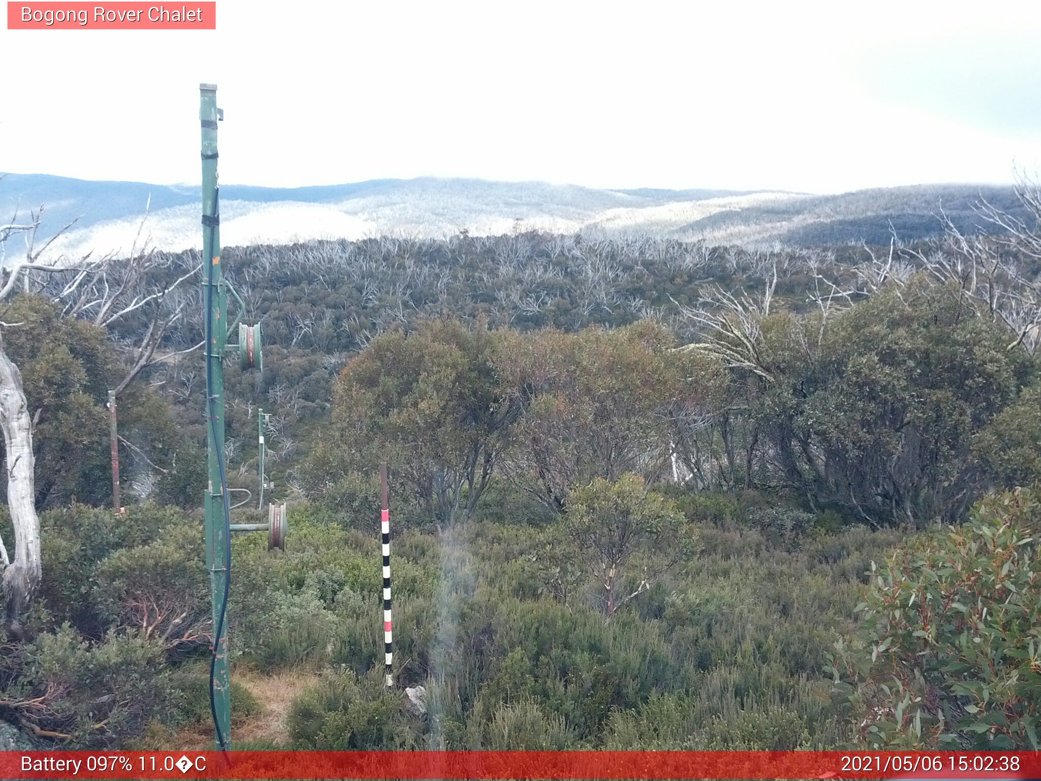 Bogong Web Cam 3:02pm Thursday 6th of May 2021