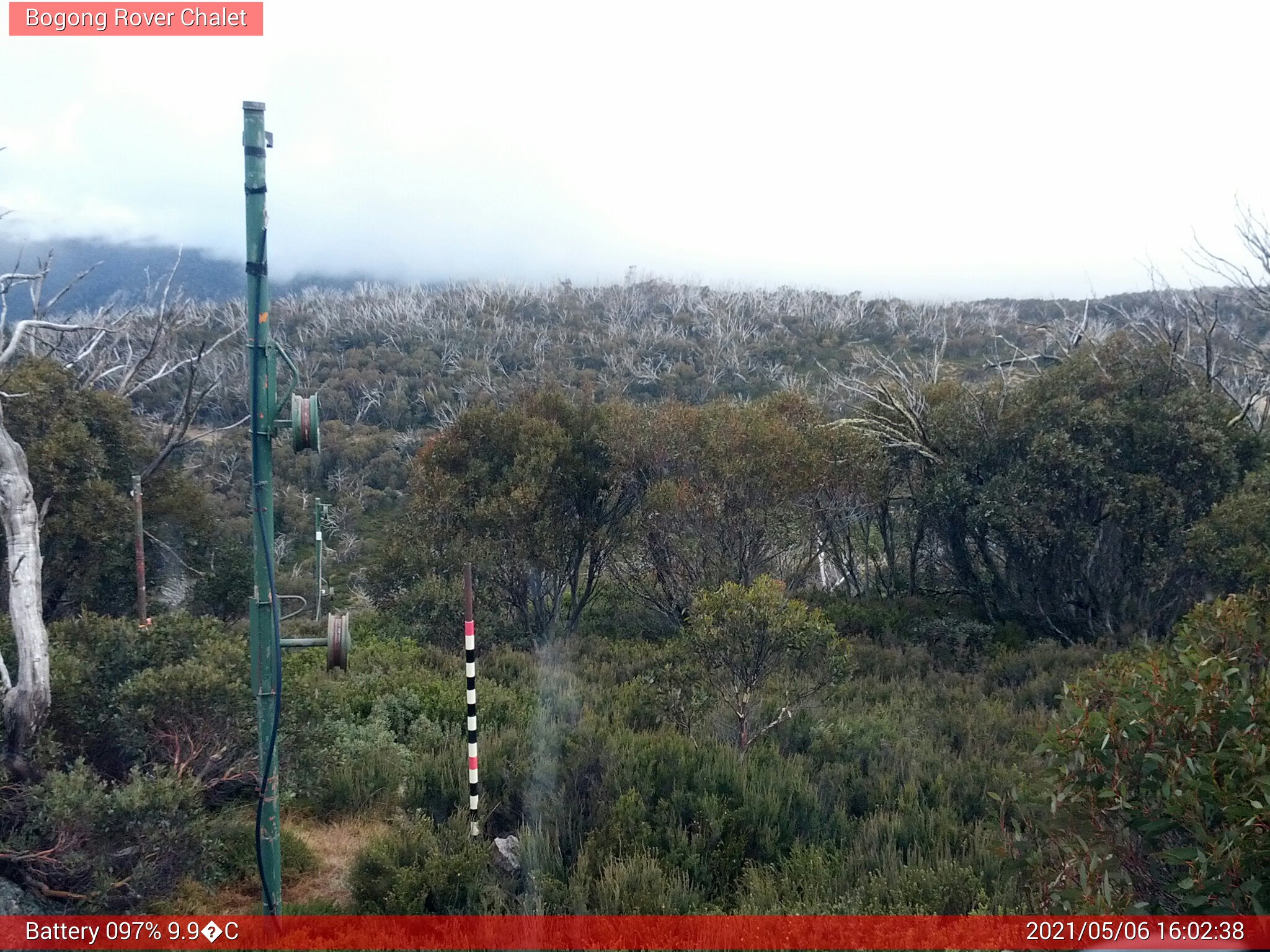 Bogong Web Cam 4:02pm Thursday 6th of May 2021