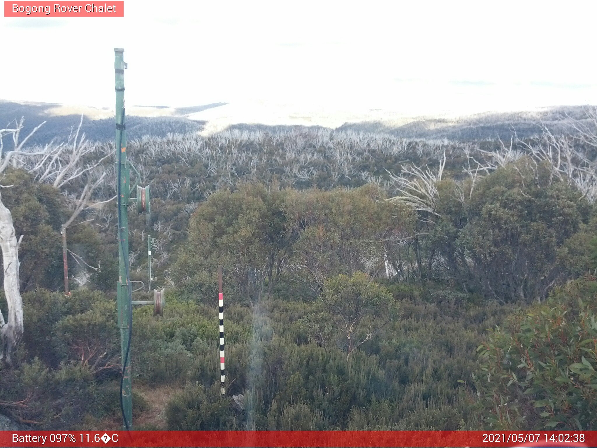 Bogong Web Cam 2:02pm Friday 7th of May 2021