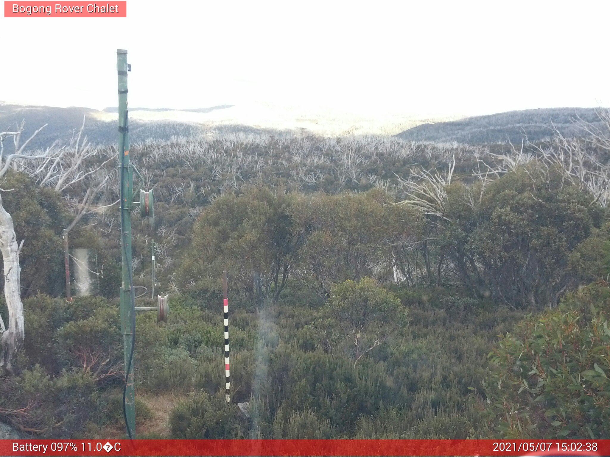 Bogong Web Cam 3:02pm Friday 7th of May 2021