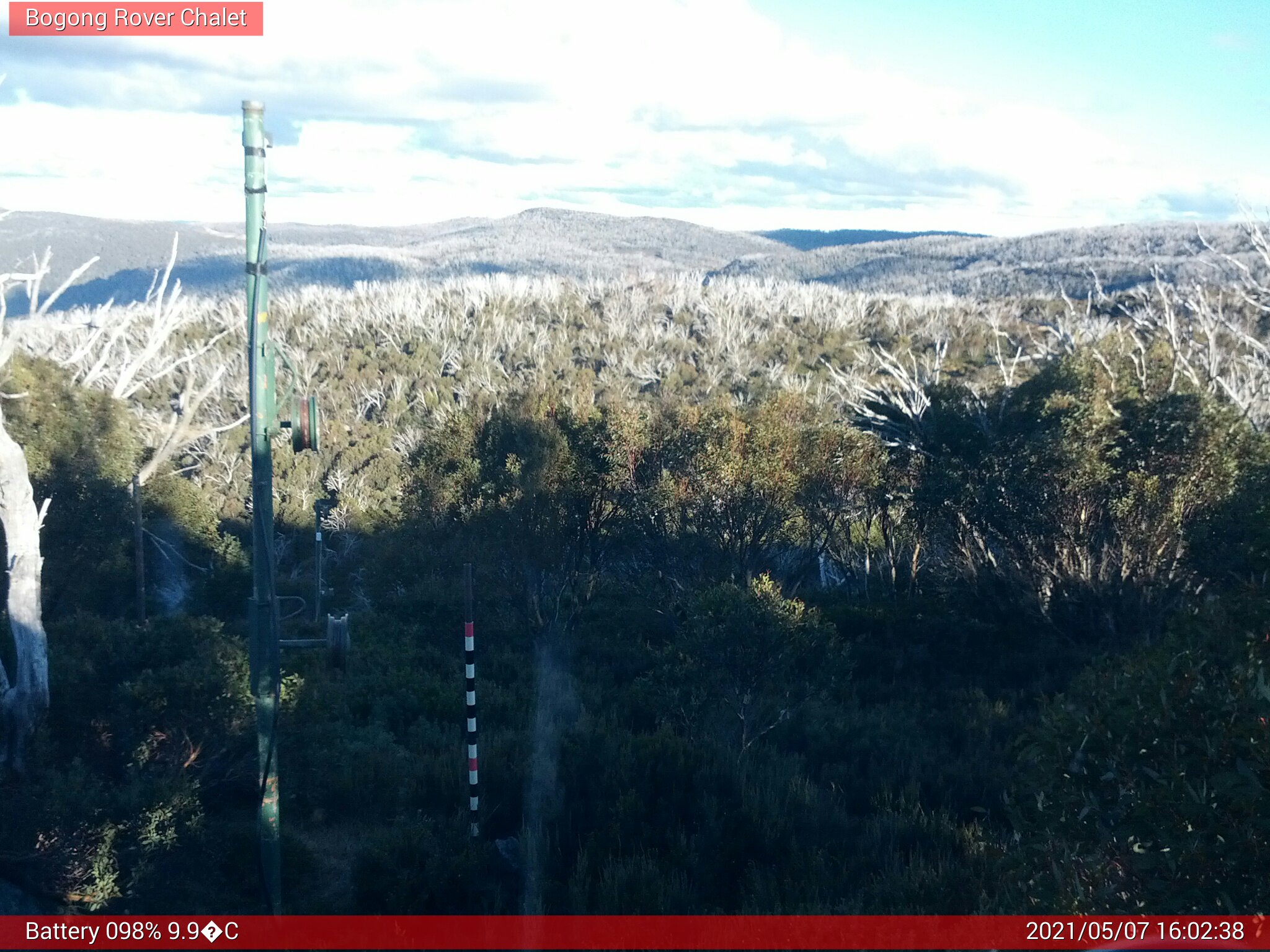 Bogong Web Cam 4:02pm Friday 7th of May 2021