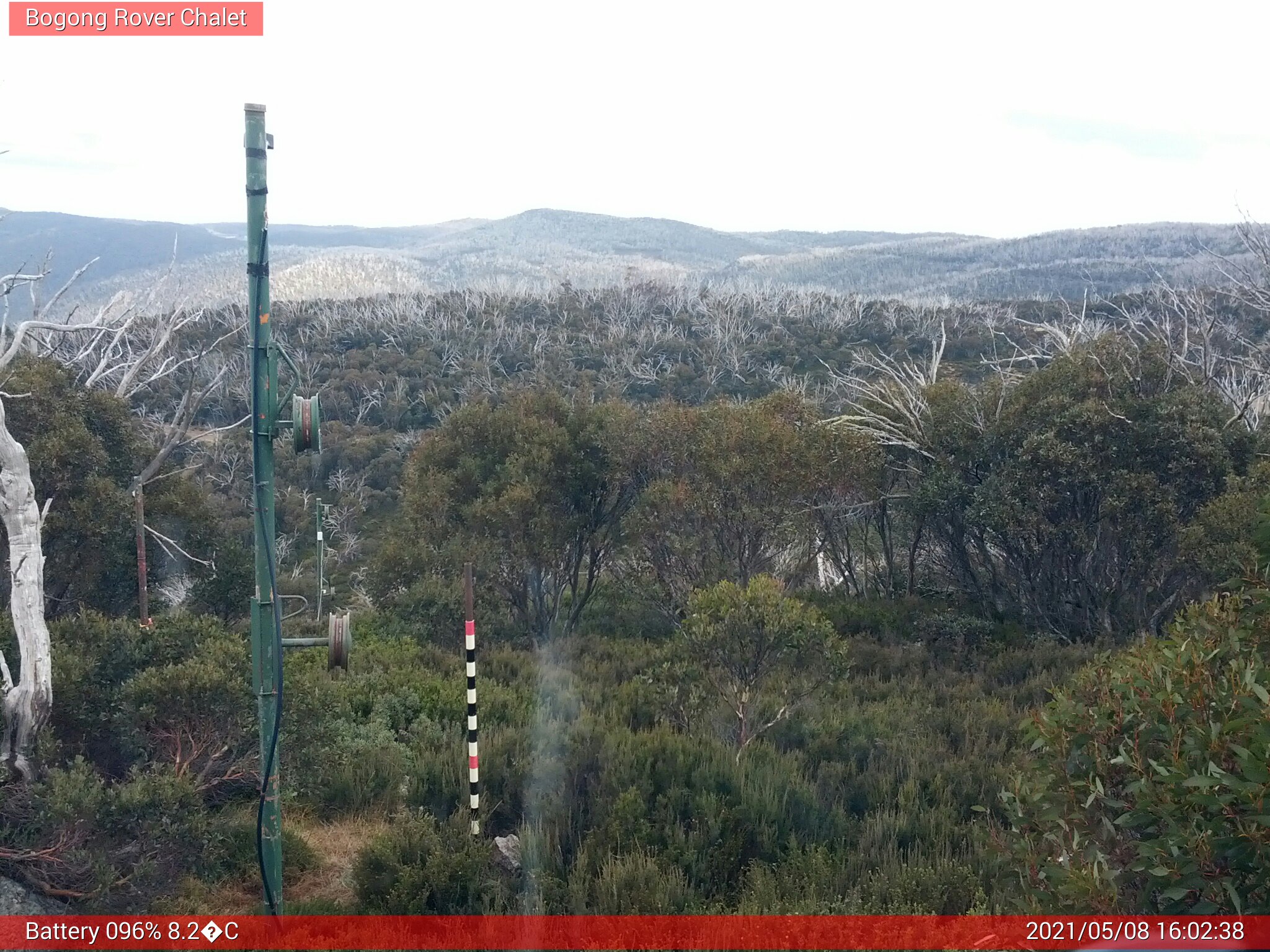 Bogong Web Cam 4:02pm Saturday 8th of May 2021