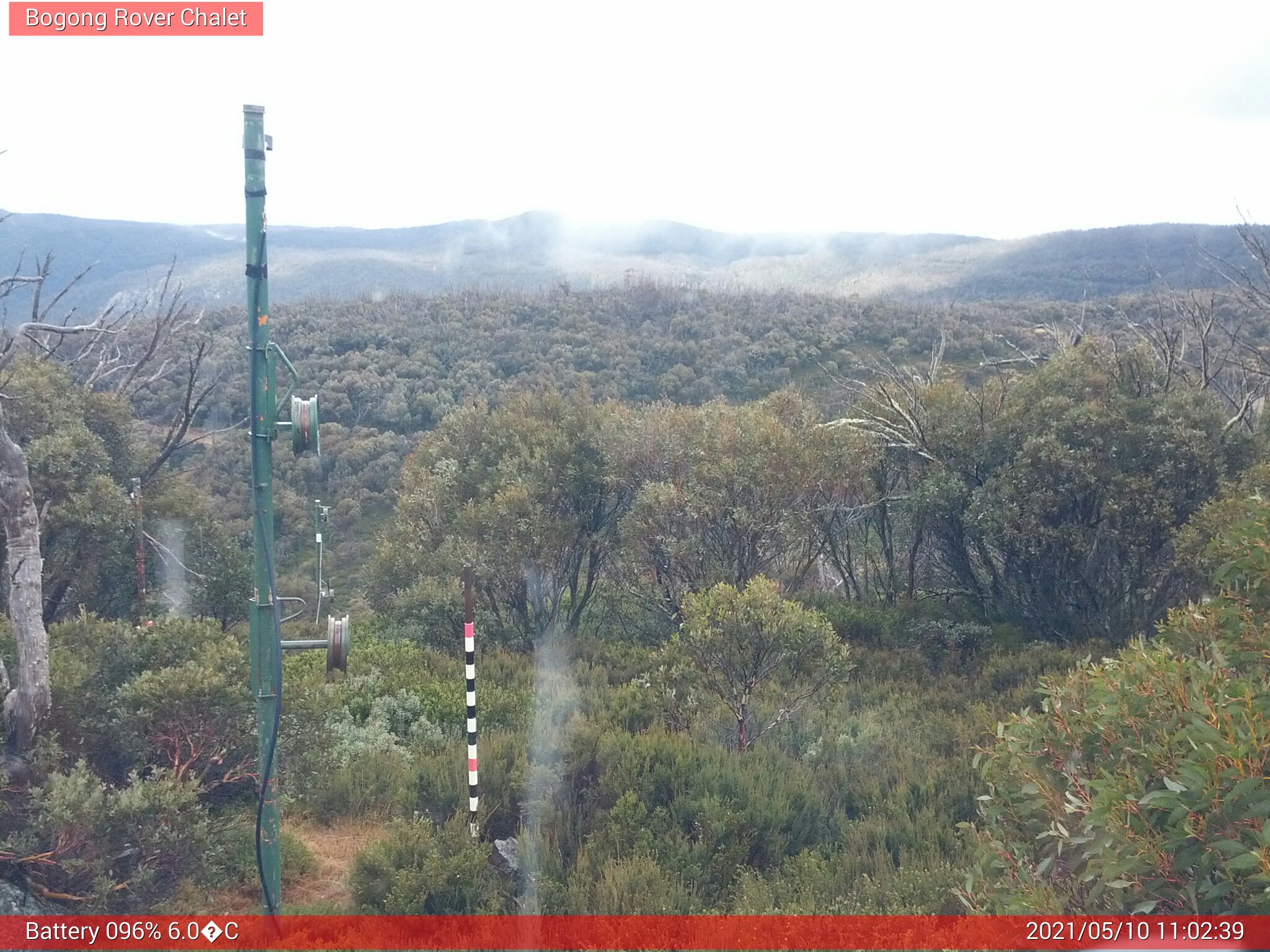 Bogong Web Cam 11:02am Monday 10th of May 2021