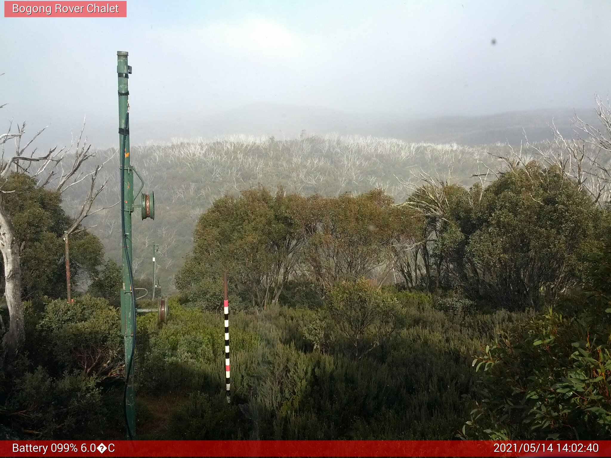 Bogong Web Cam 2:02pm Friday 14th of May 2021