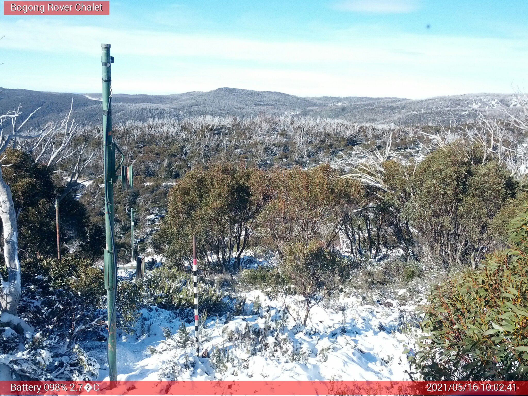 Bogong Web Cam 10:02am Sunday 16th of May 2021