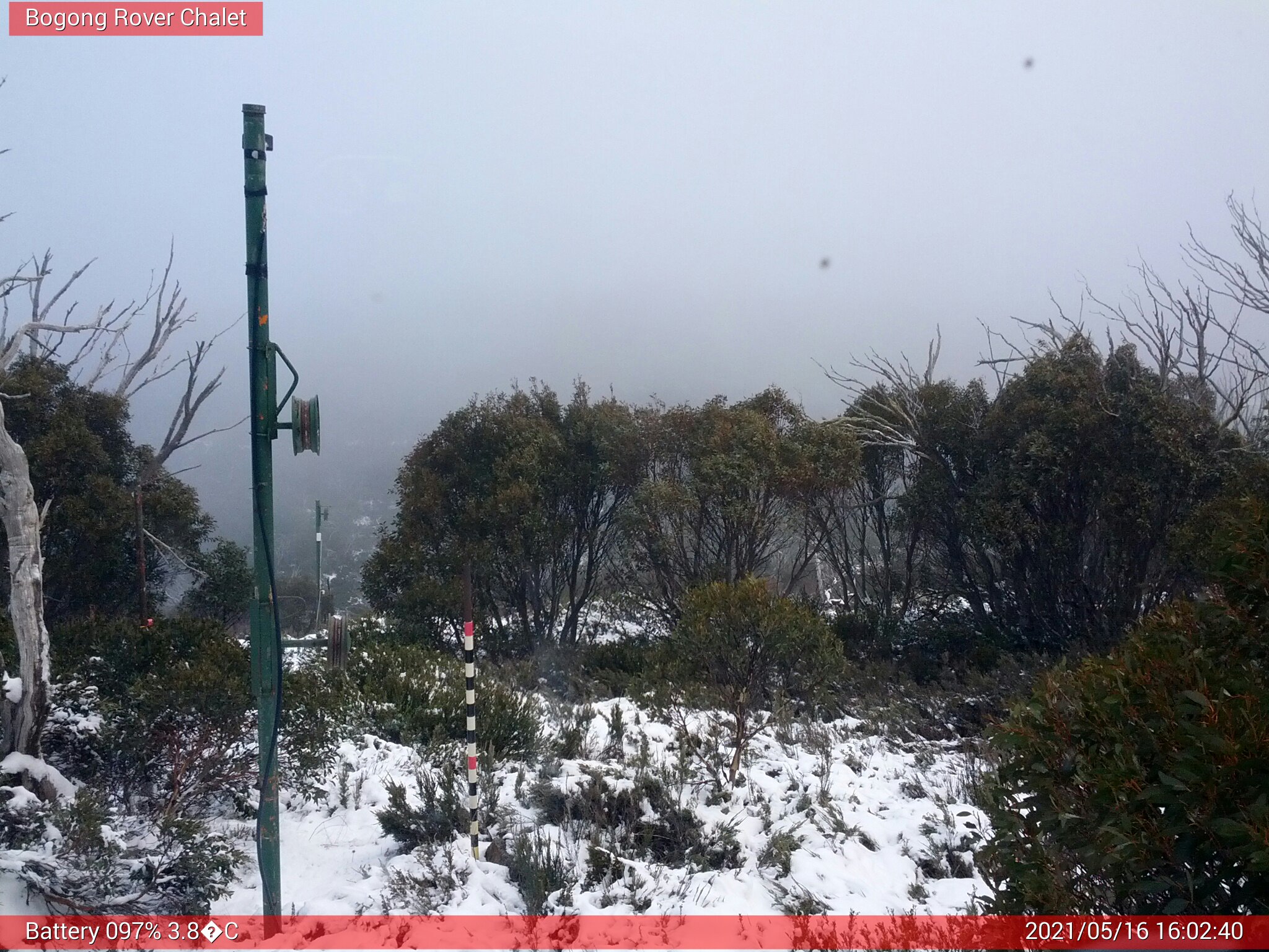 Bogong Web Cam 4:02pm Sunday 16th of May 2021