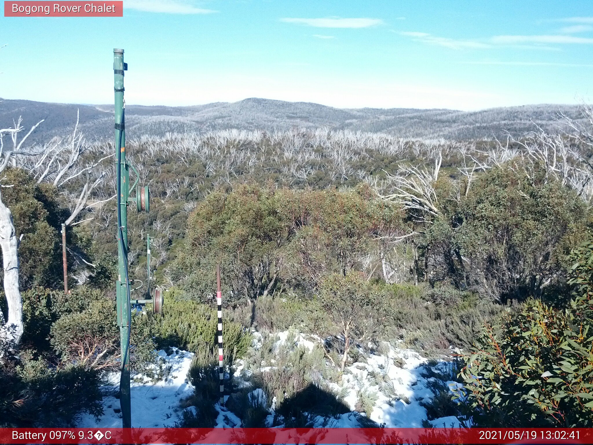 Bogong Web Cam 1:02pm Wednesday 19th of May 2021