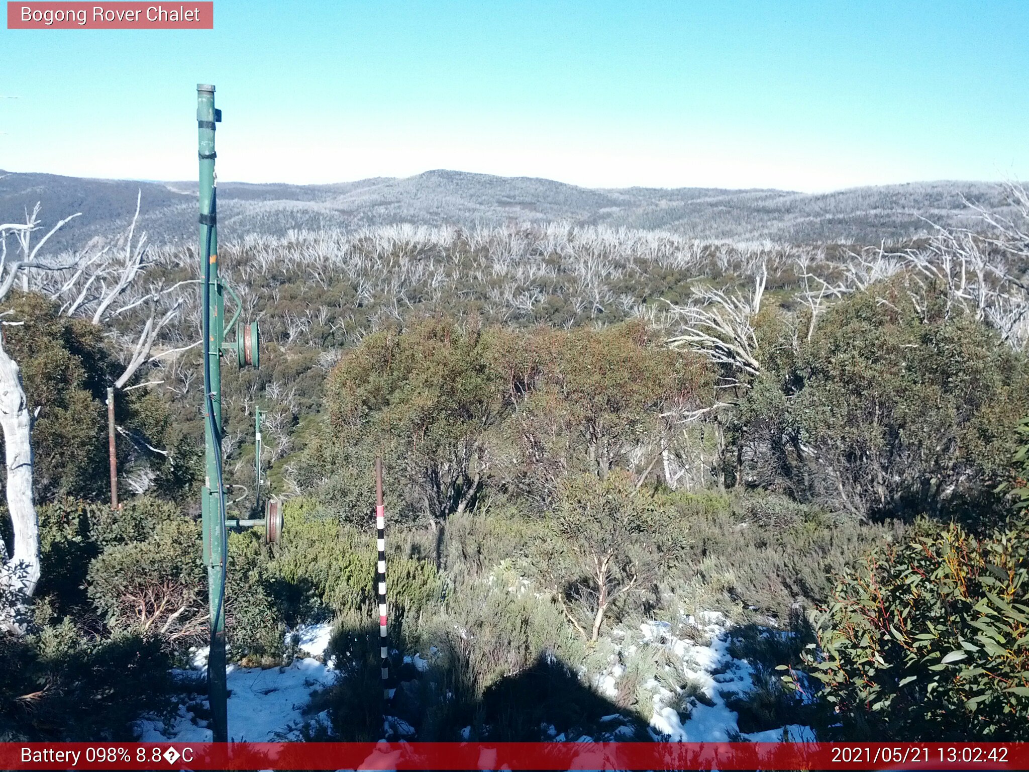 Bogong Web Cam 1:02pm Friday 21st of May 2021