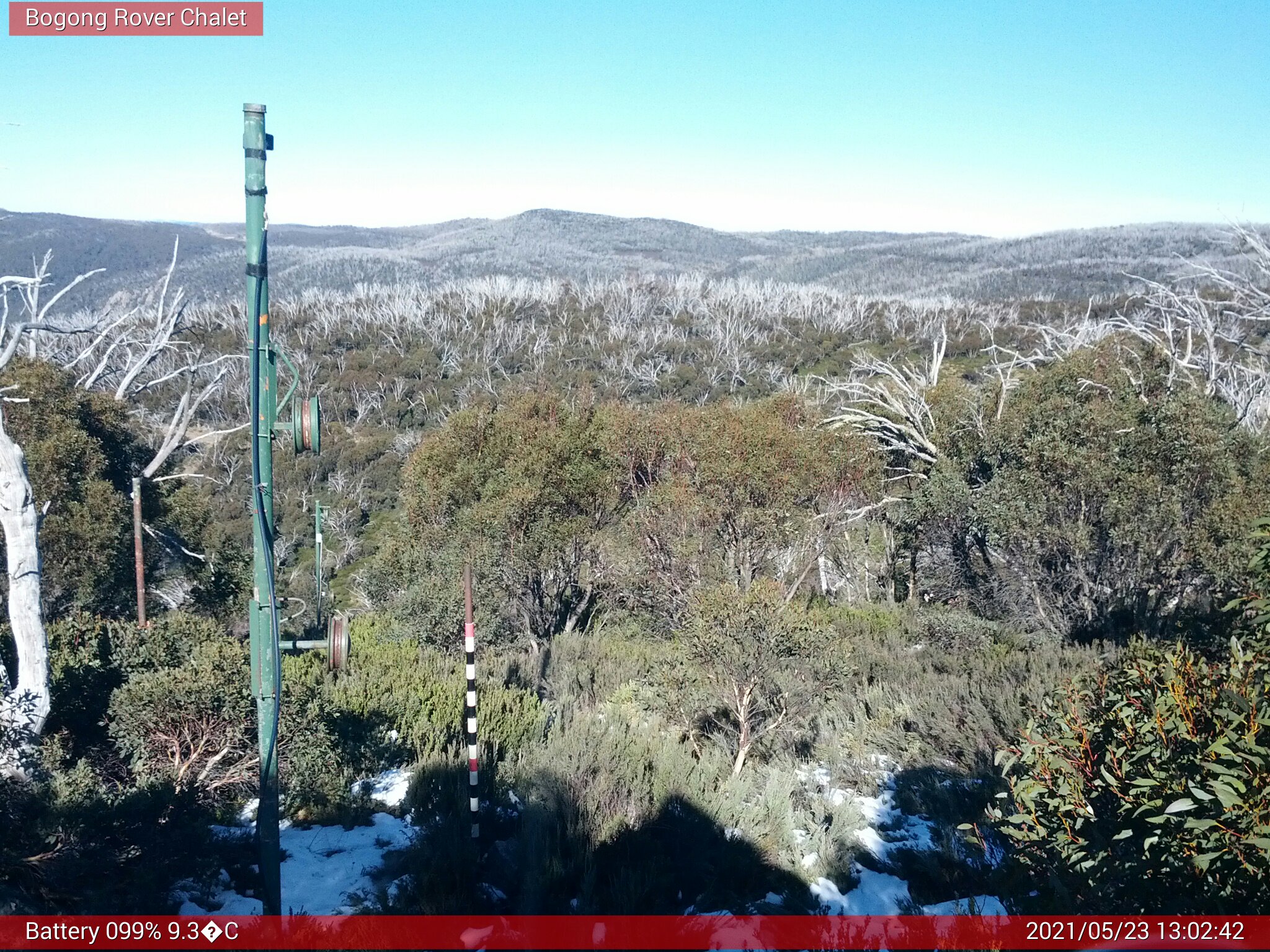 Bogong Web Cam 1:02pm Sunday 23rd of May 2021