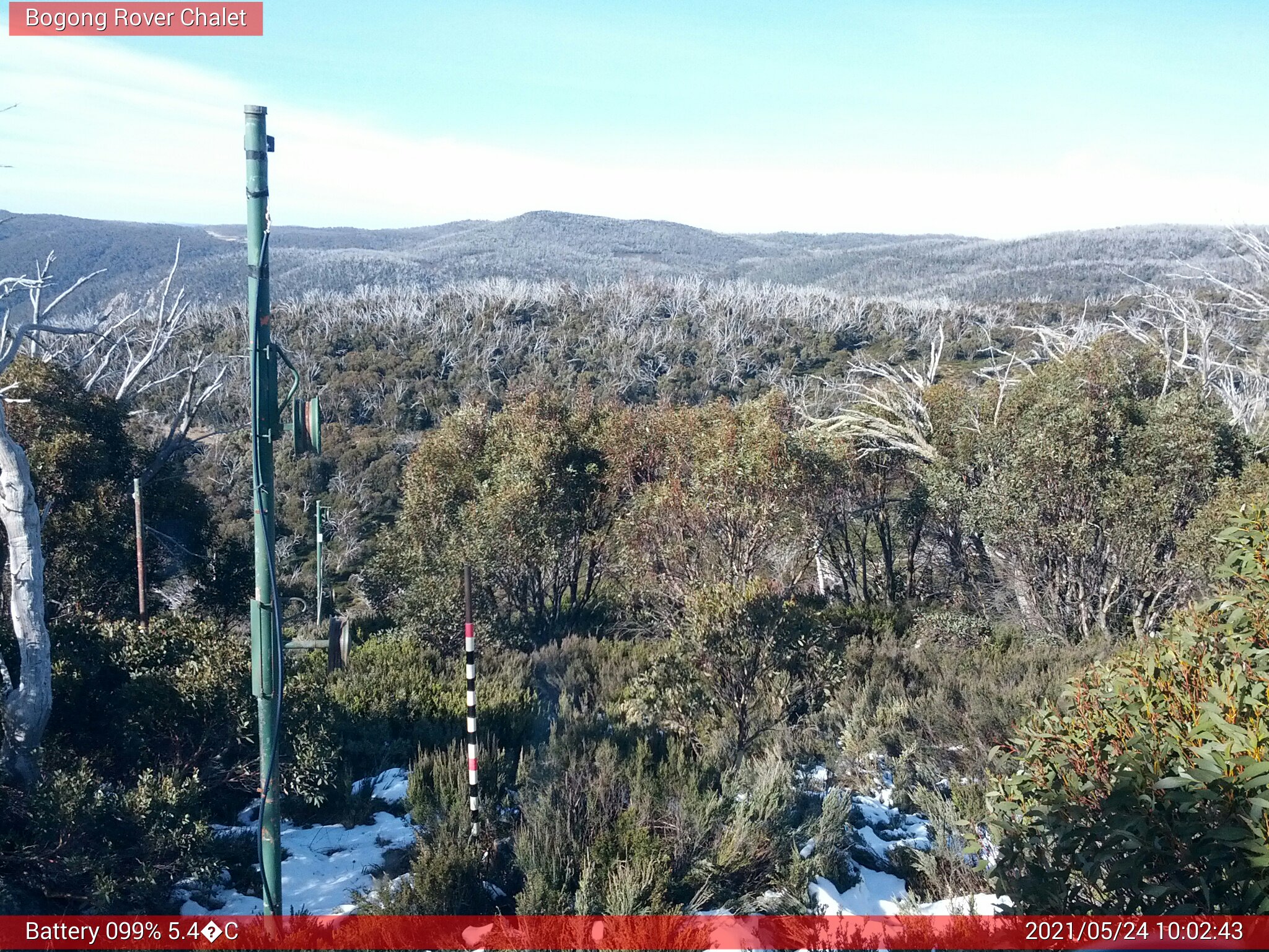 Bogong Web Cam 10:02am Monday 24th of May 2021