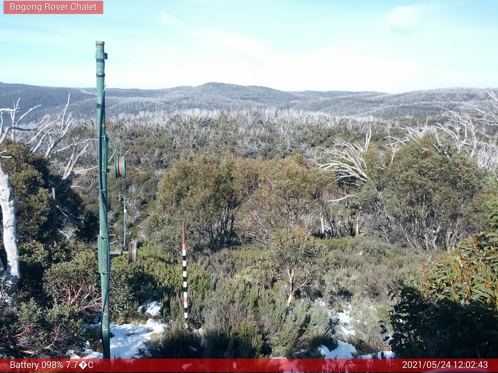 Bogong Web Cam 12:02pm Monday 24th of May 2021