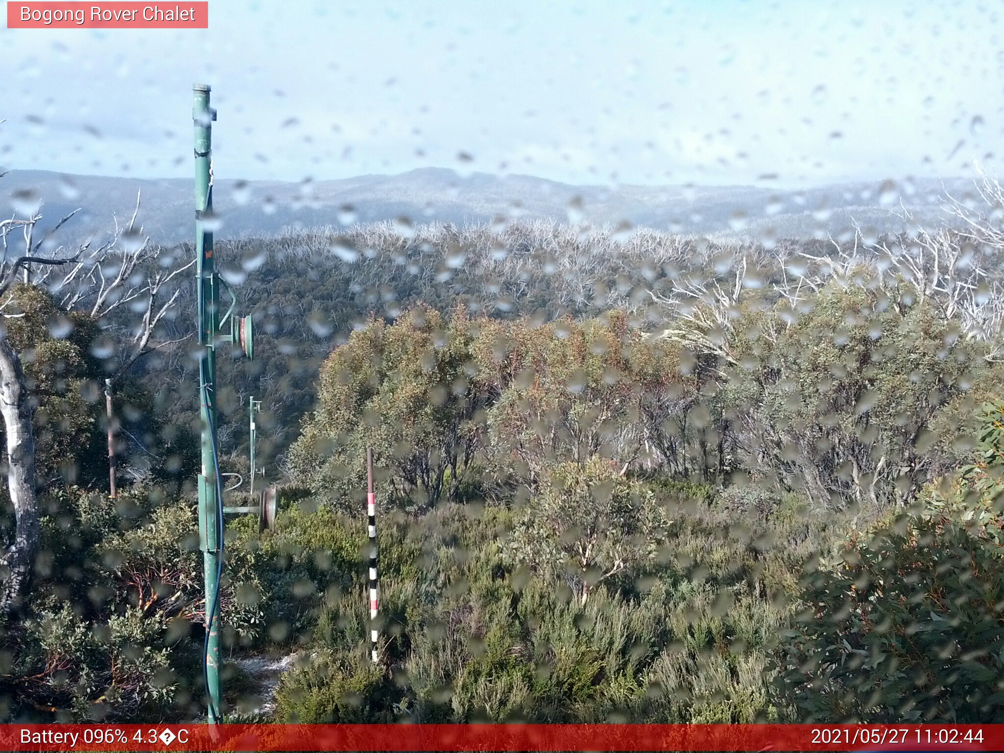 Bogong Web Cam 11:02am Thursday 27th of May 2021