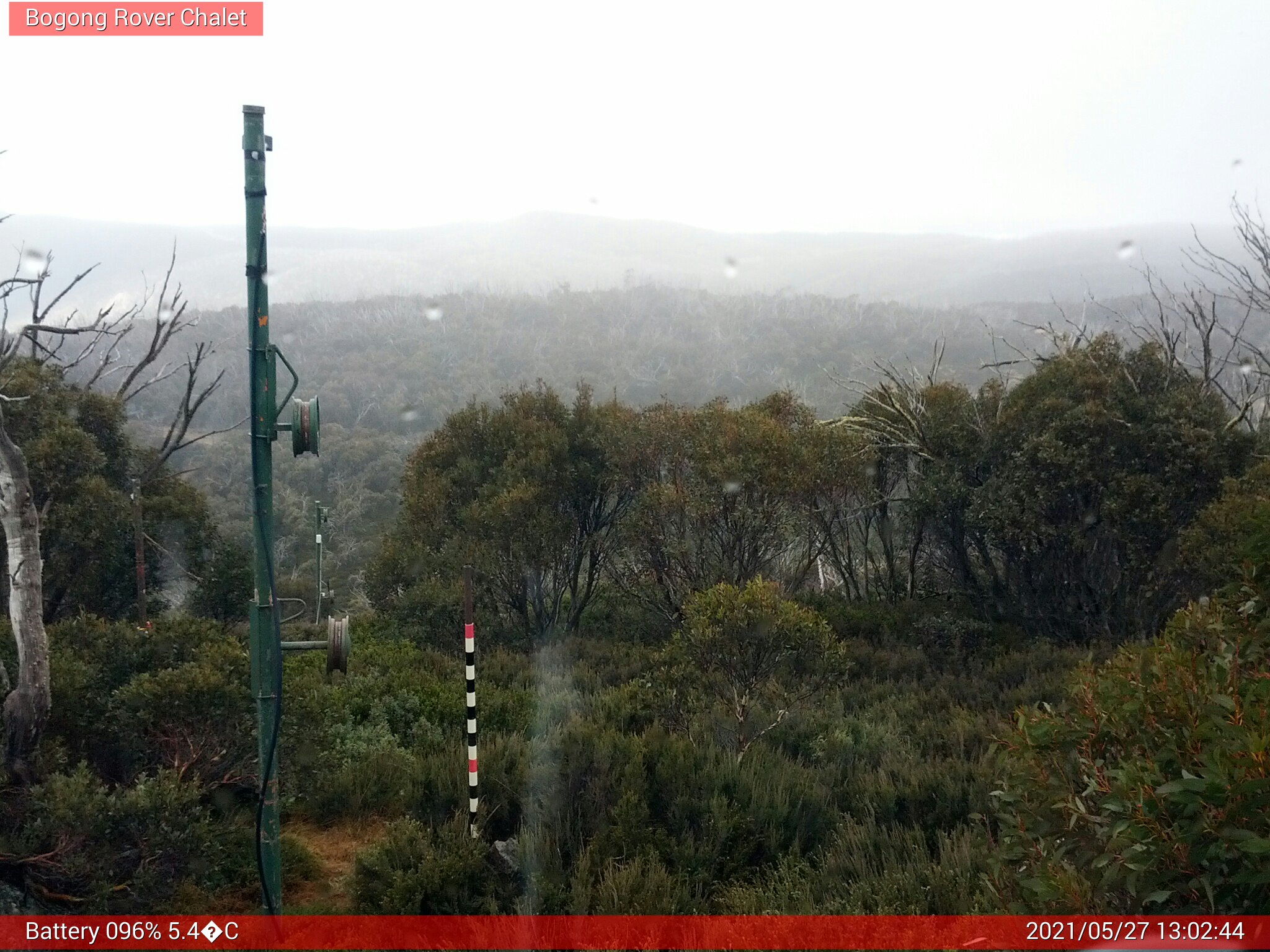 Bogong Web Cam 1:02pm Thursday 27th of May 2021