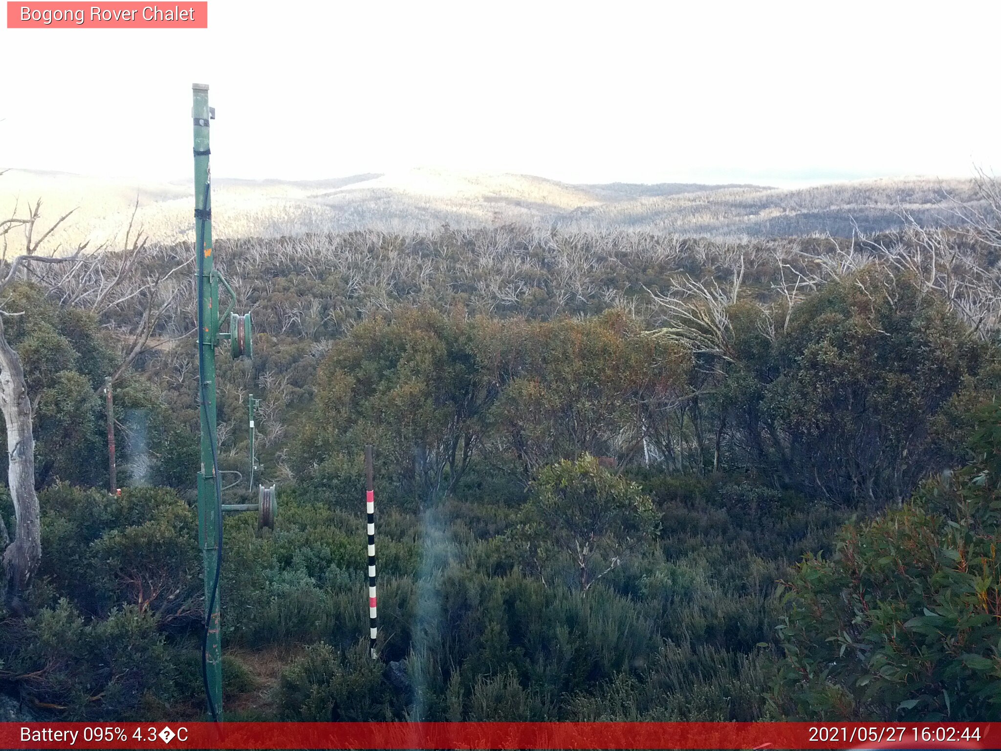 Bogong Web Cam 4:02pm Thursday 27th of May 2021