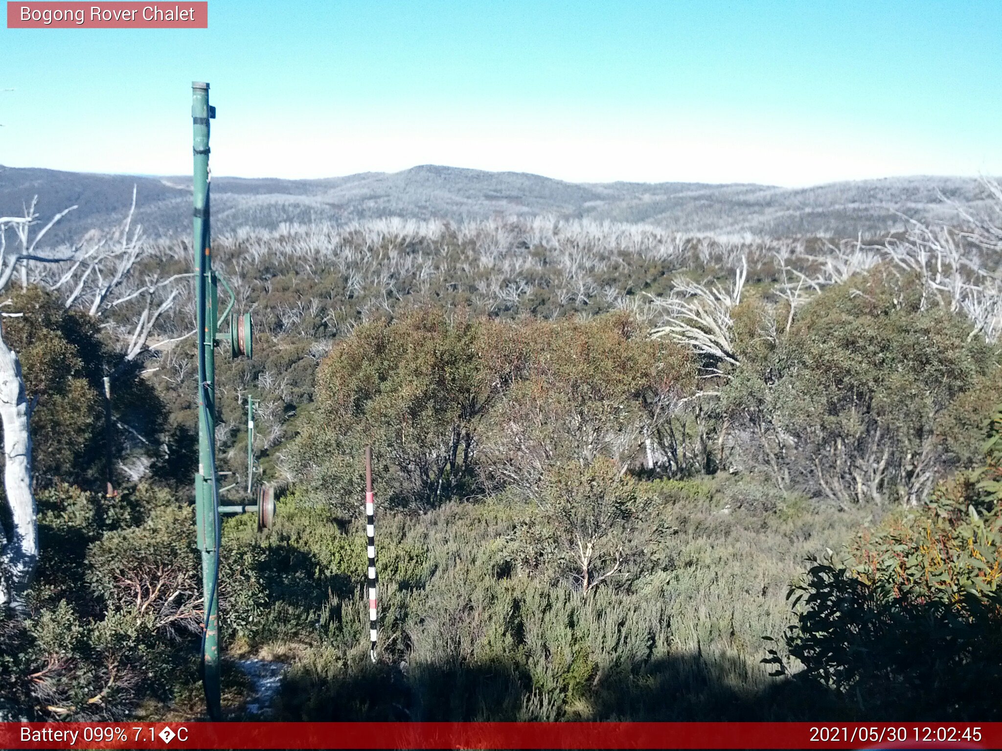 Bogong Web Cam 12:02pm Sunday 30th of May 2021