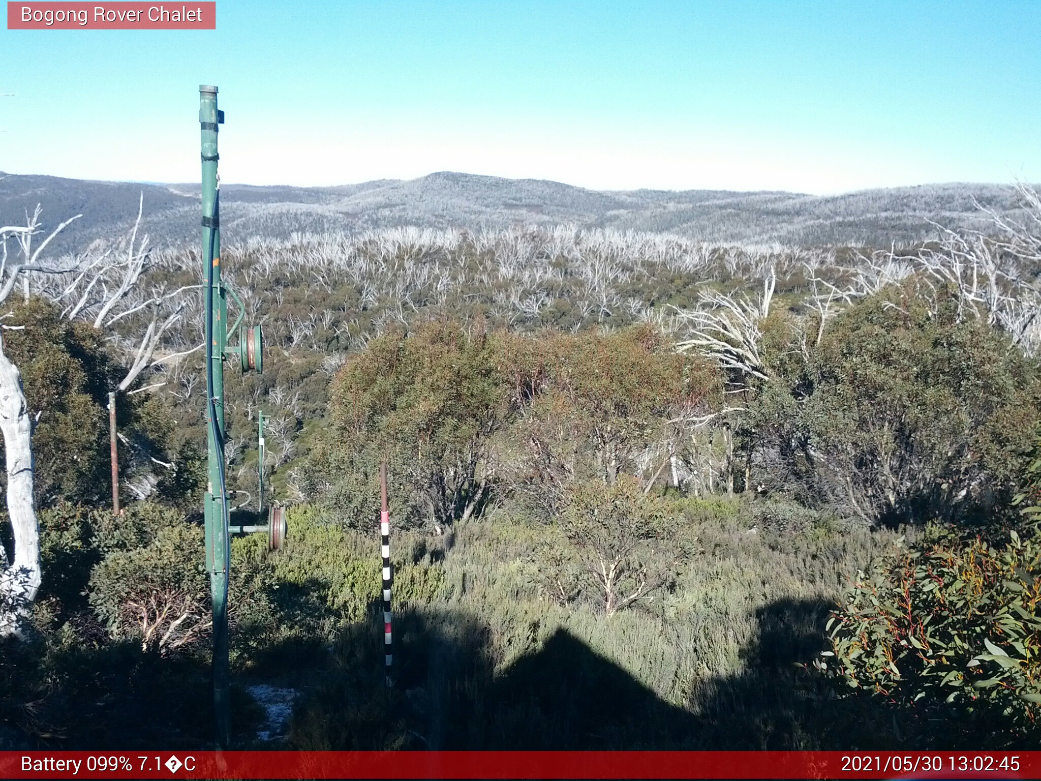 Bogong Web Cam 1:02pm Sunday 30th of May 2021