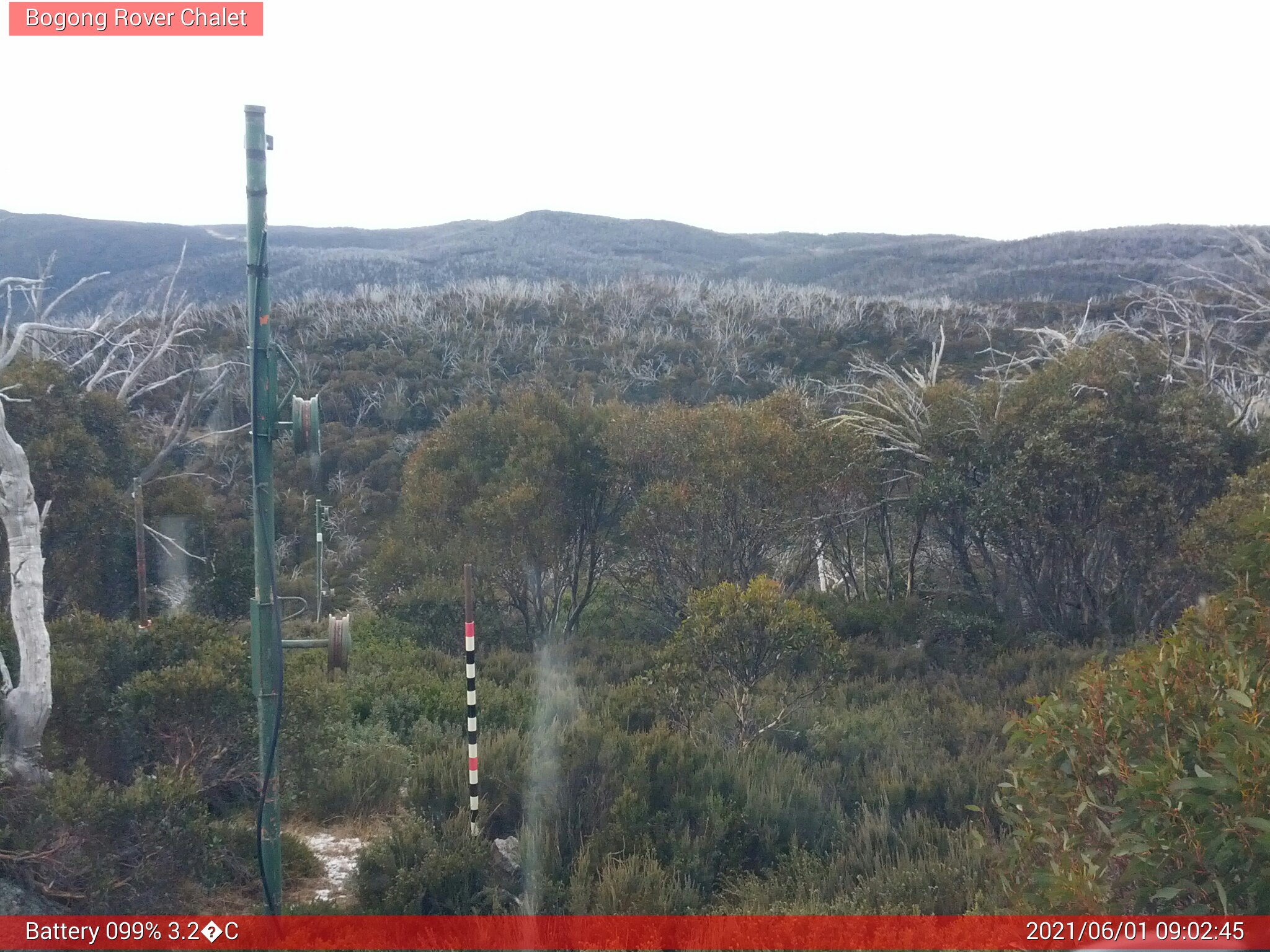 Bogong Web Cam 9:02am Tuesday 1st of June 2021