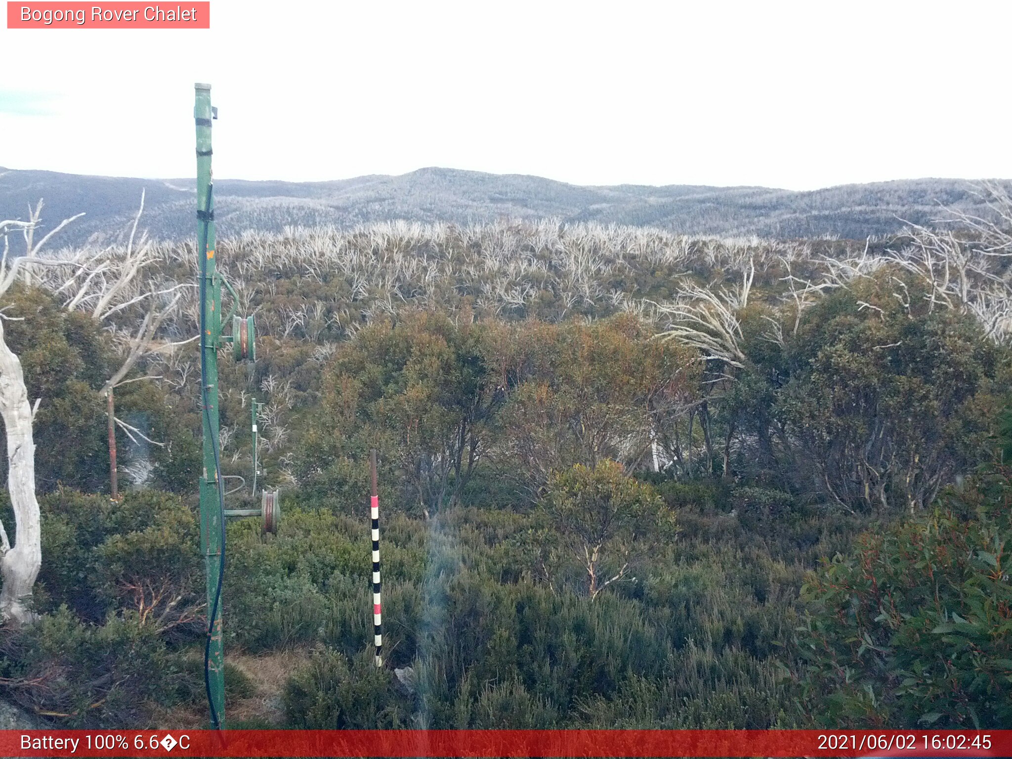 Bogong Web Cam 4:02pm Wednesday 2nd of June 2021