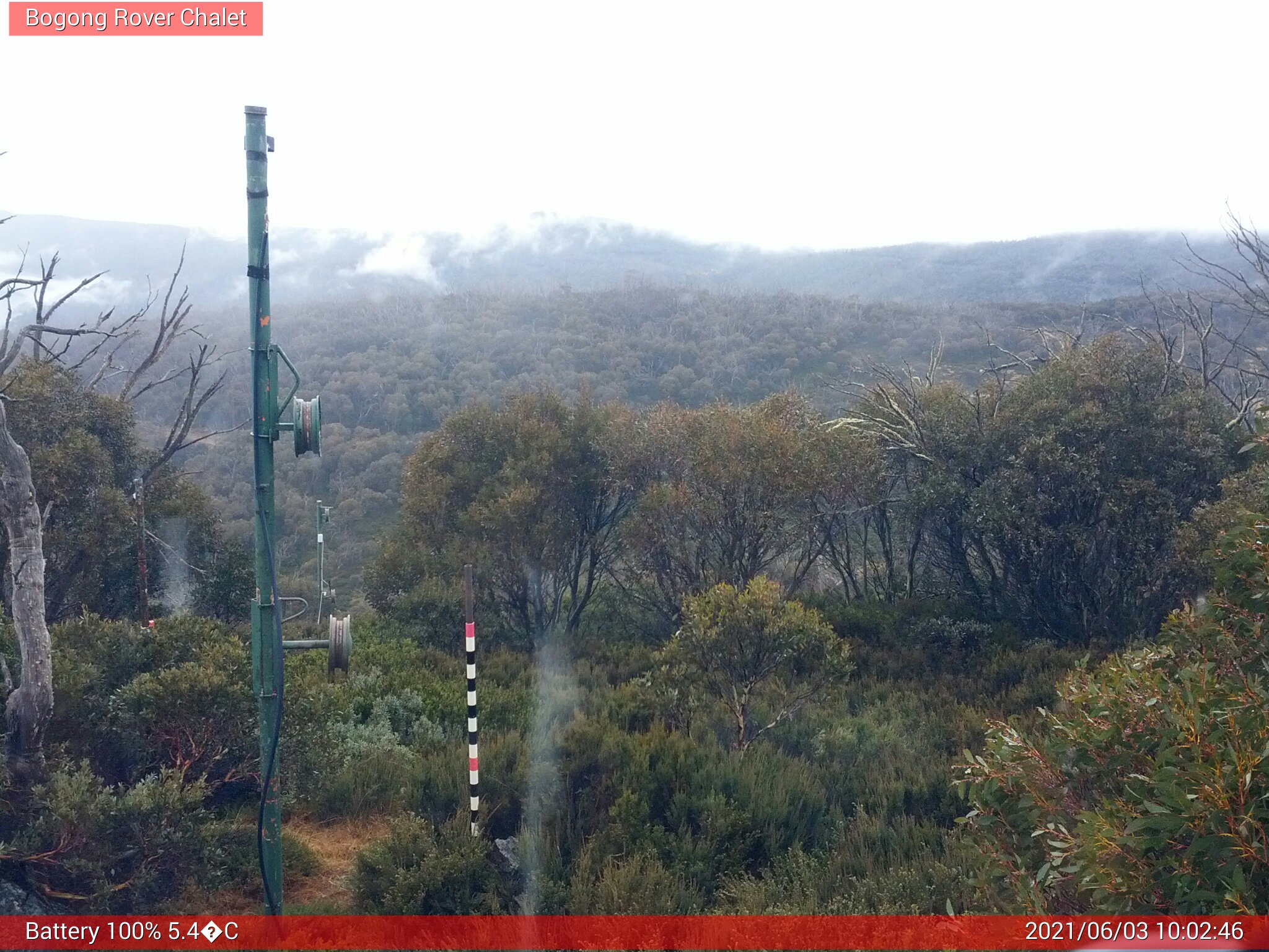 Bogong Web Cam 10:02am Thursday 3rd of June 2021