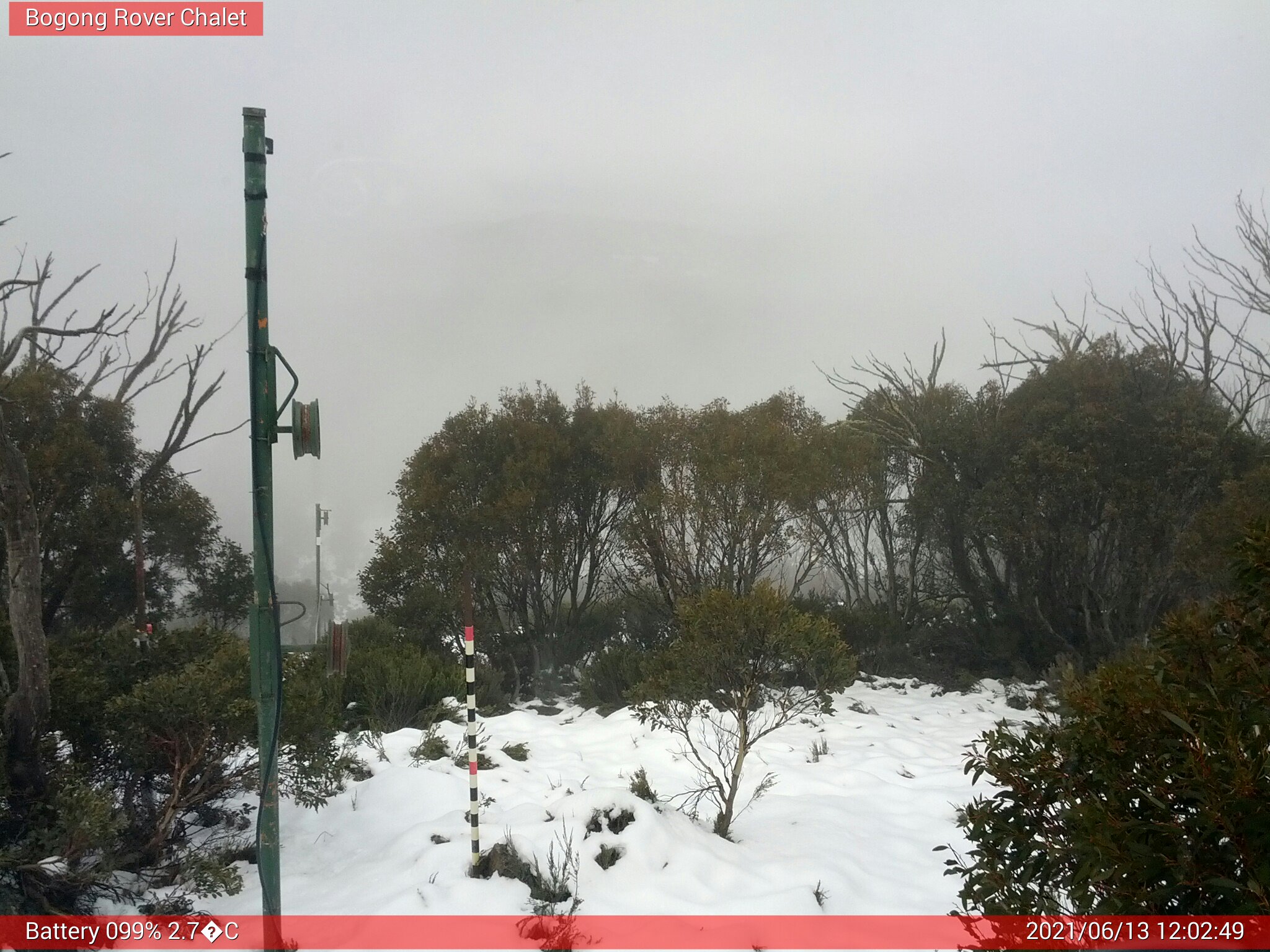 Bogong Web Cam 12:02pm Sunday 13th of June 2021