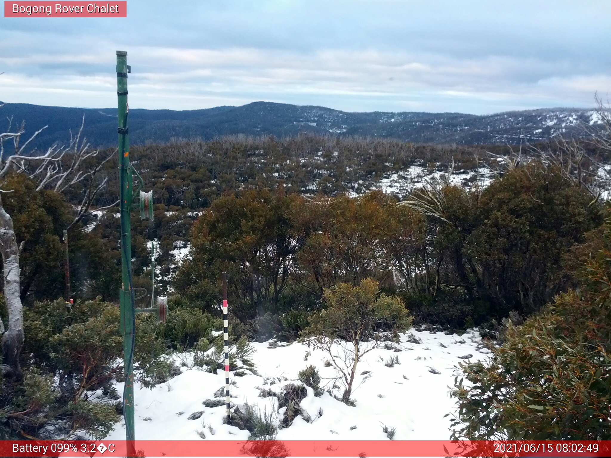 Bogong Web Cam 8:02am Tuesday 15th of June 2021