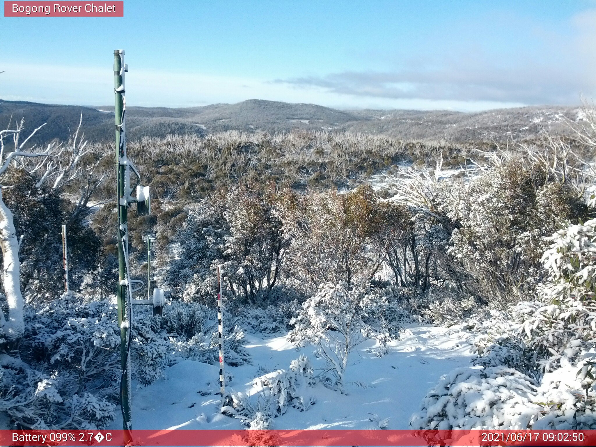 Bogong Web Cam 9:02am Thursday 17th of June 2021