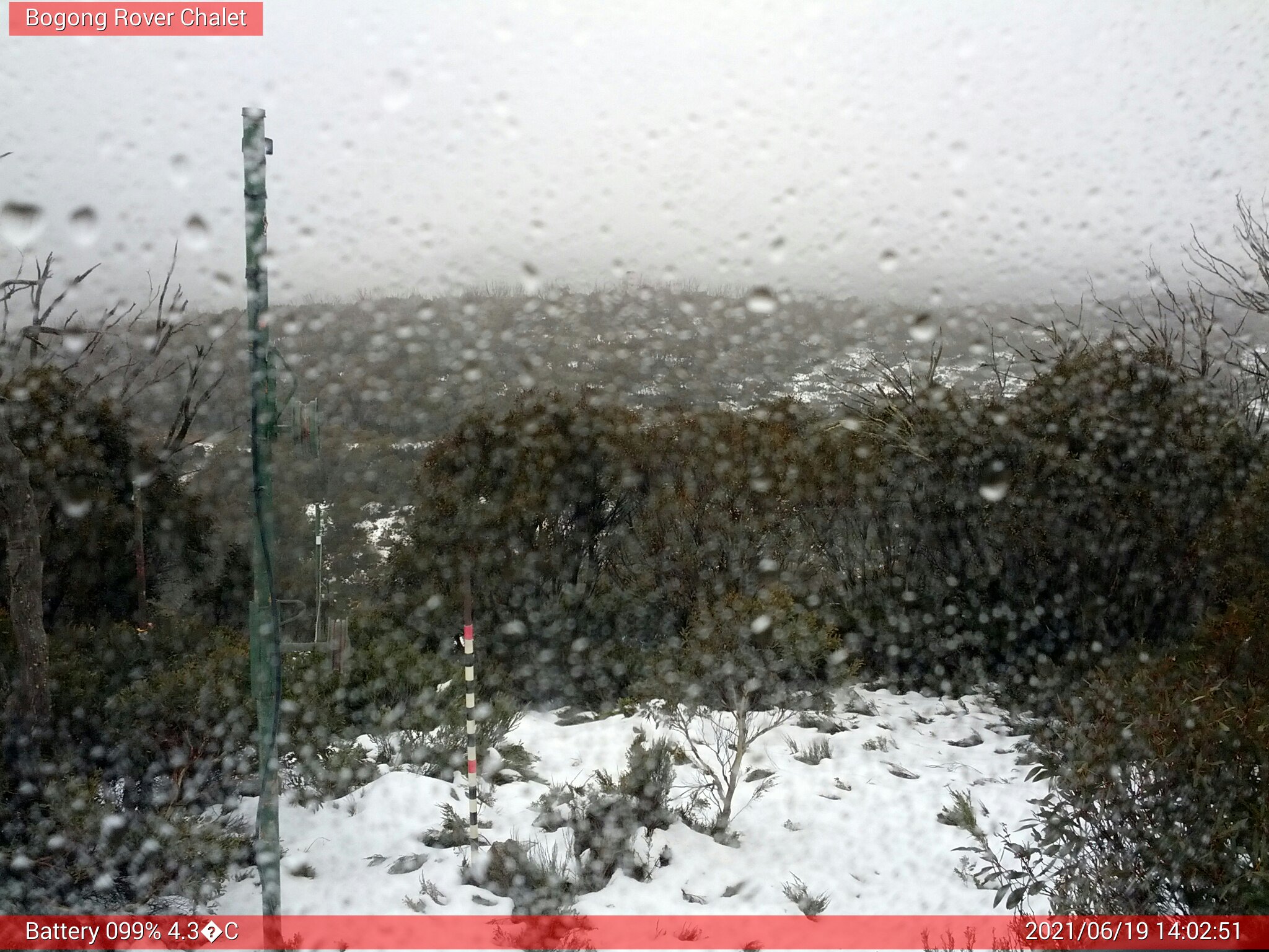 Bogong Web Cam 2:02pm Saturday 19th of June 2021