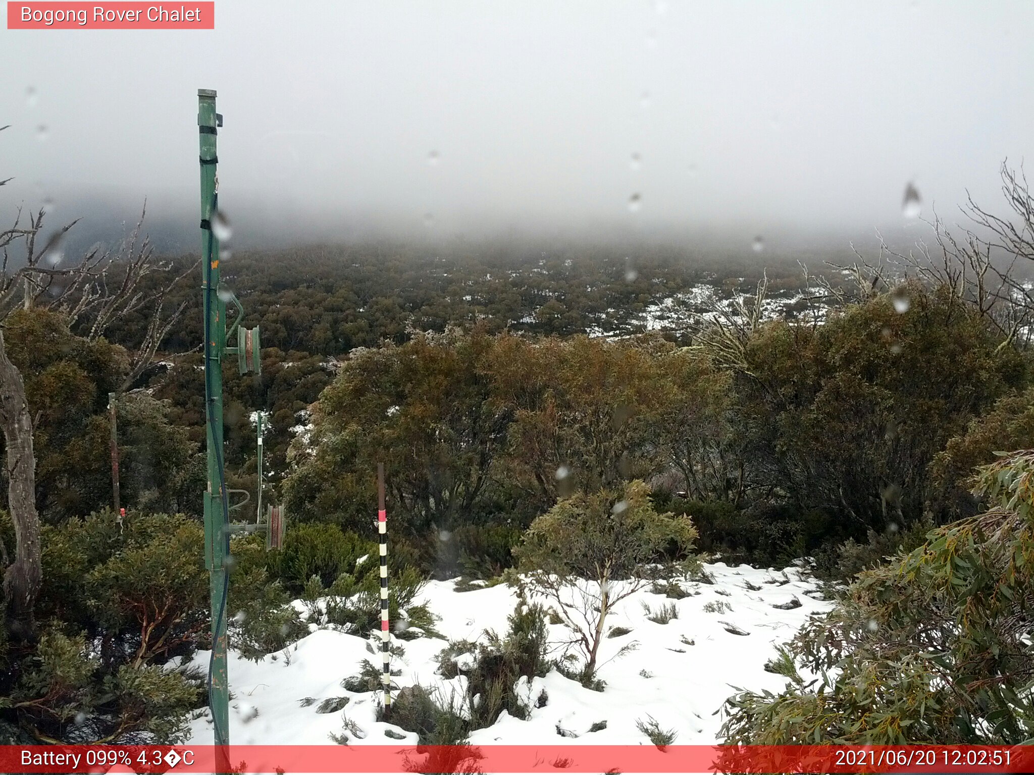 Bogong Web Cam 12:02pm Sunday 20th of June 2021