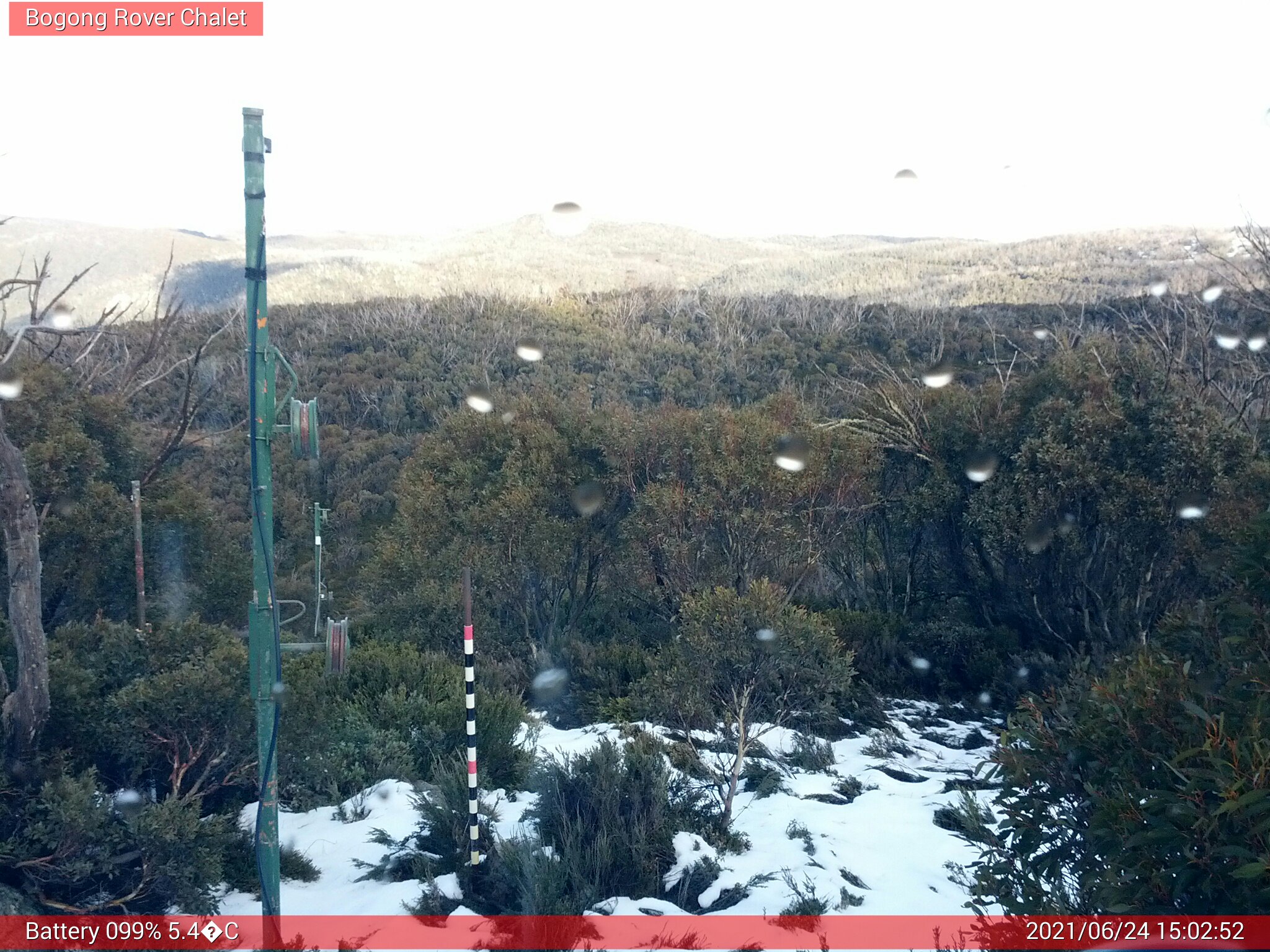 Bogong Web Cam 3:02pm Thursday 24th of June 2021